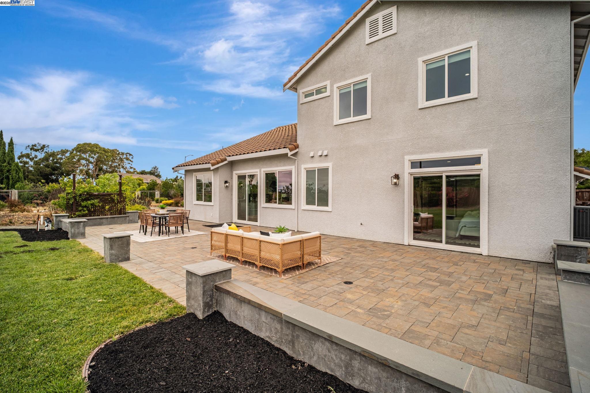 25389 Old Fairview Ave