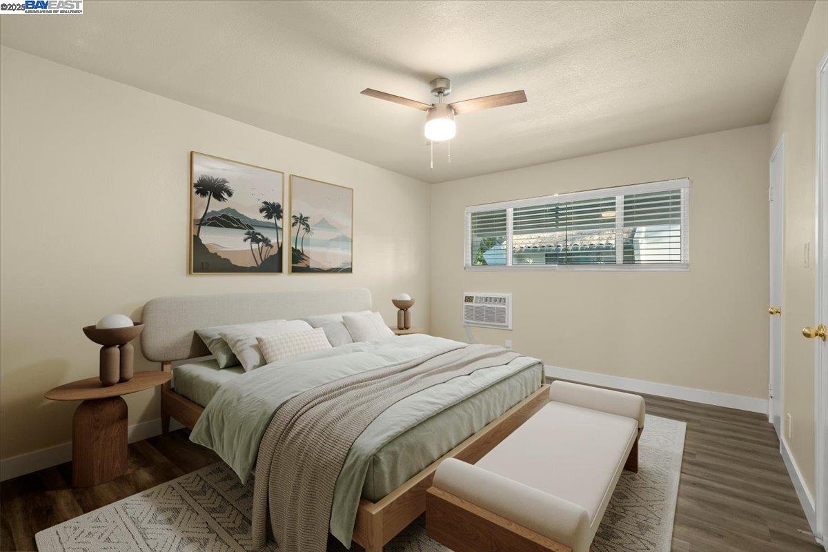 1001 Murrieta Blvd # 4