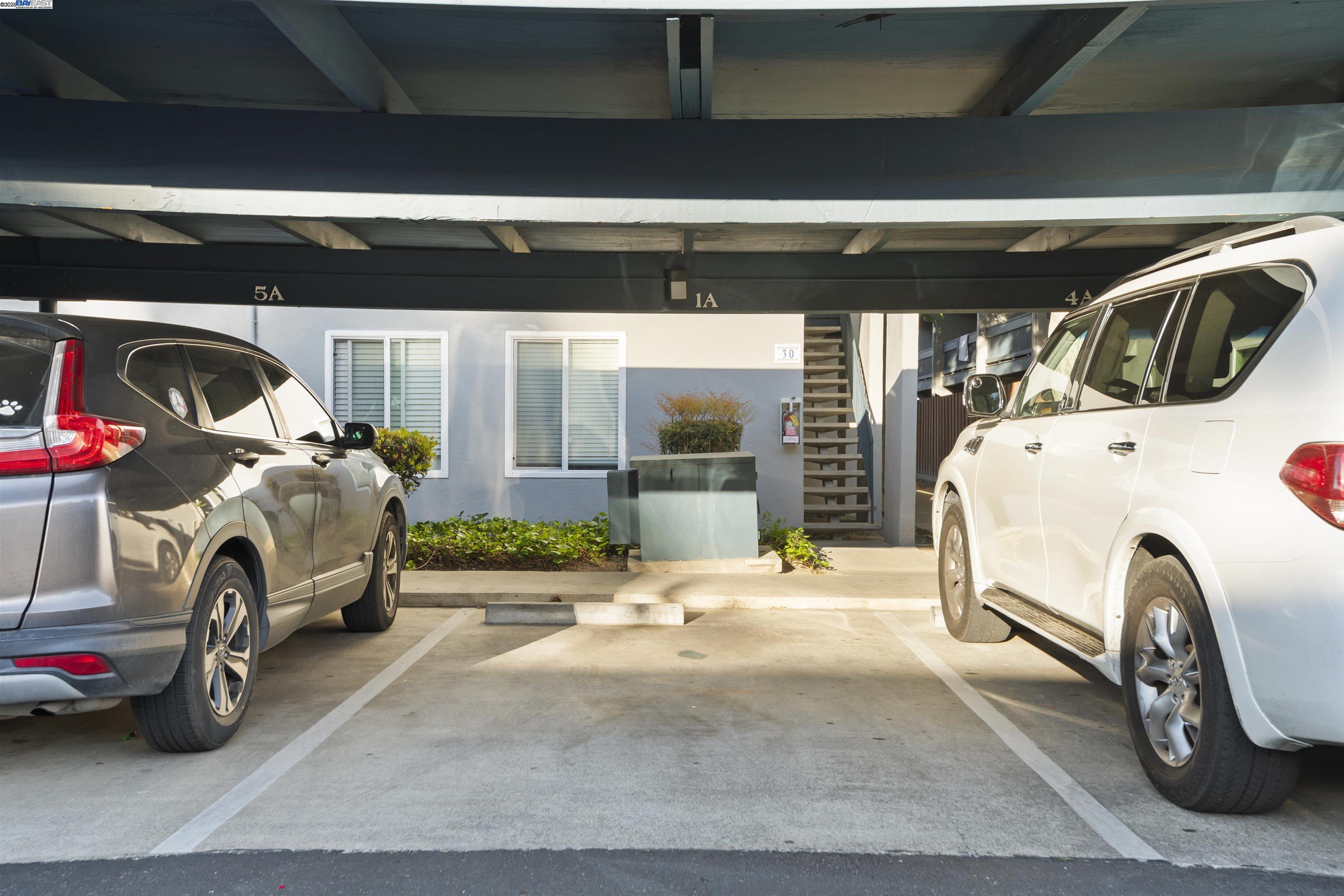 1001 Murrieta Blvd # 4