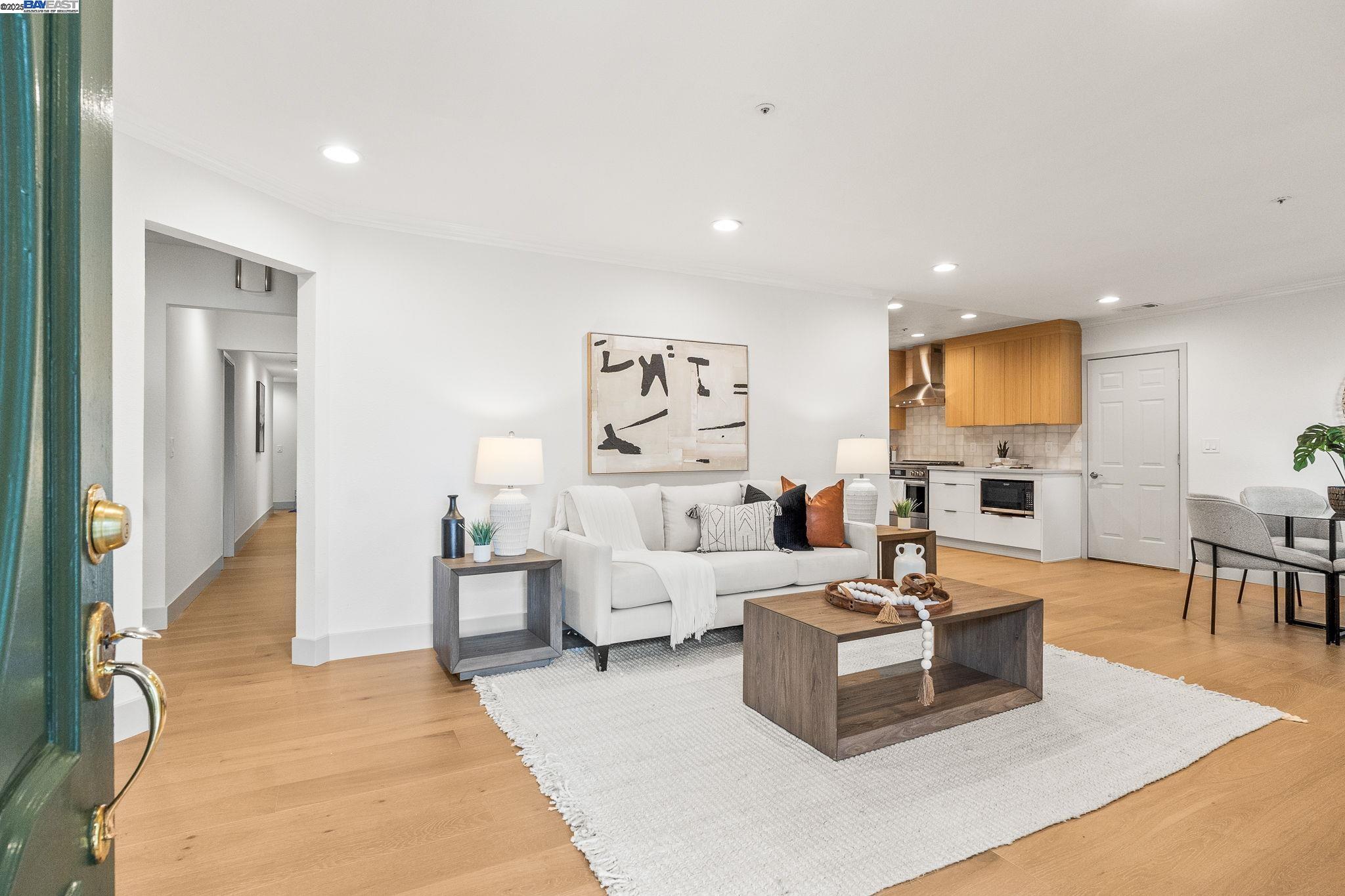 1380 Pauline Dr