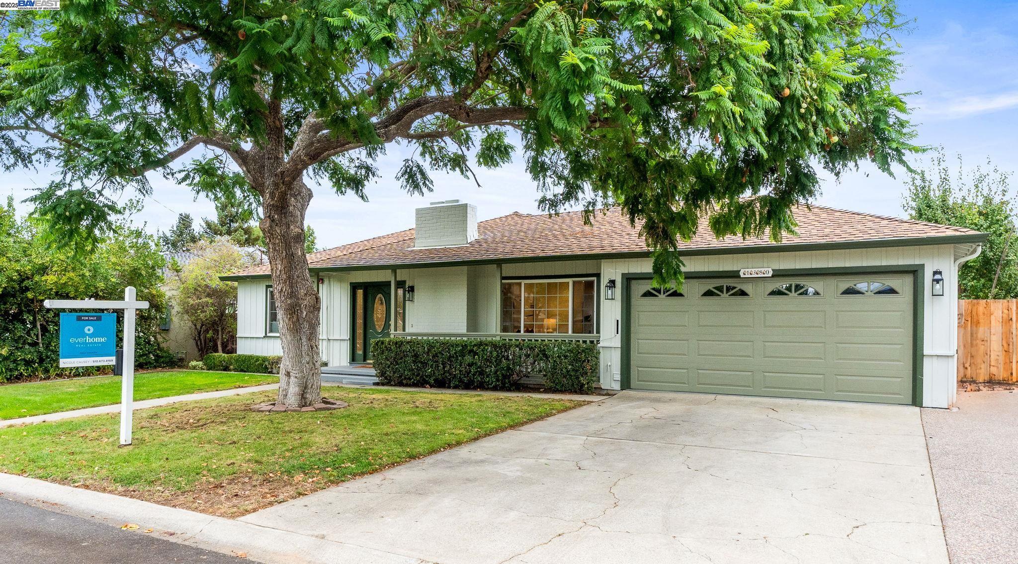 1380 Pauline Dr