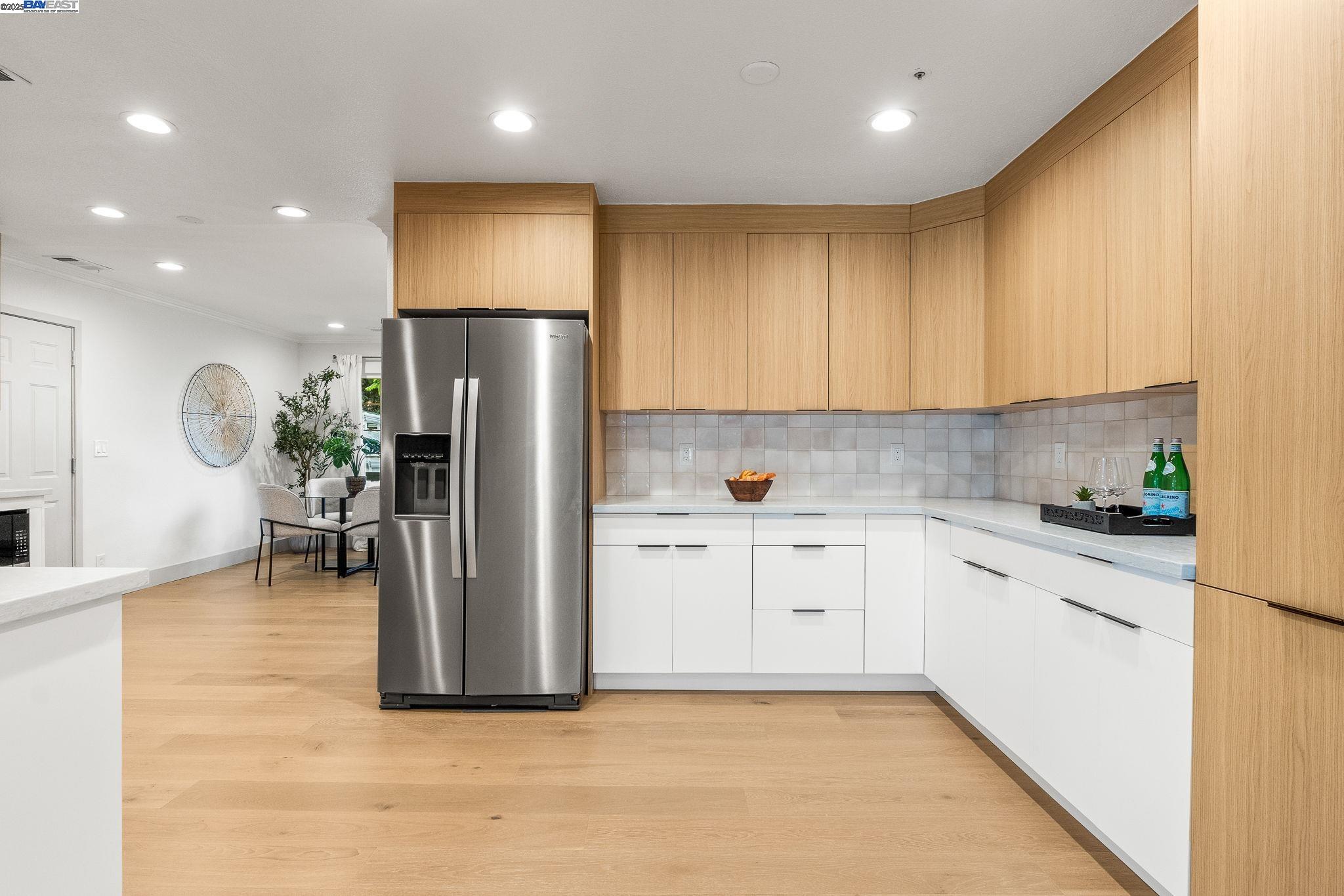 1380 Pauline Dr