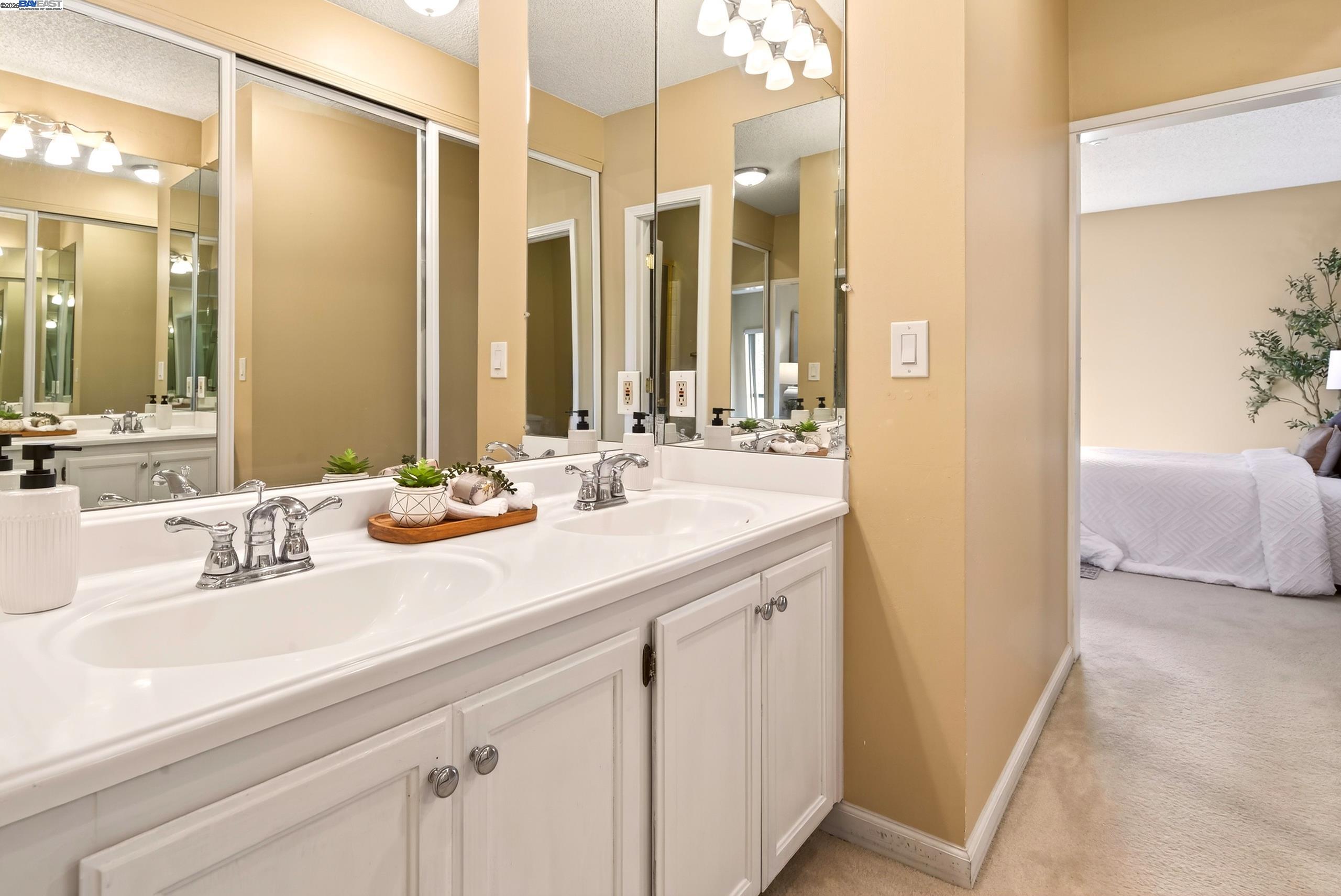 39975 Cedar Blvd # 334