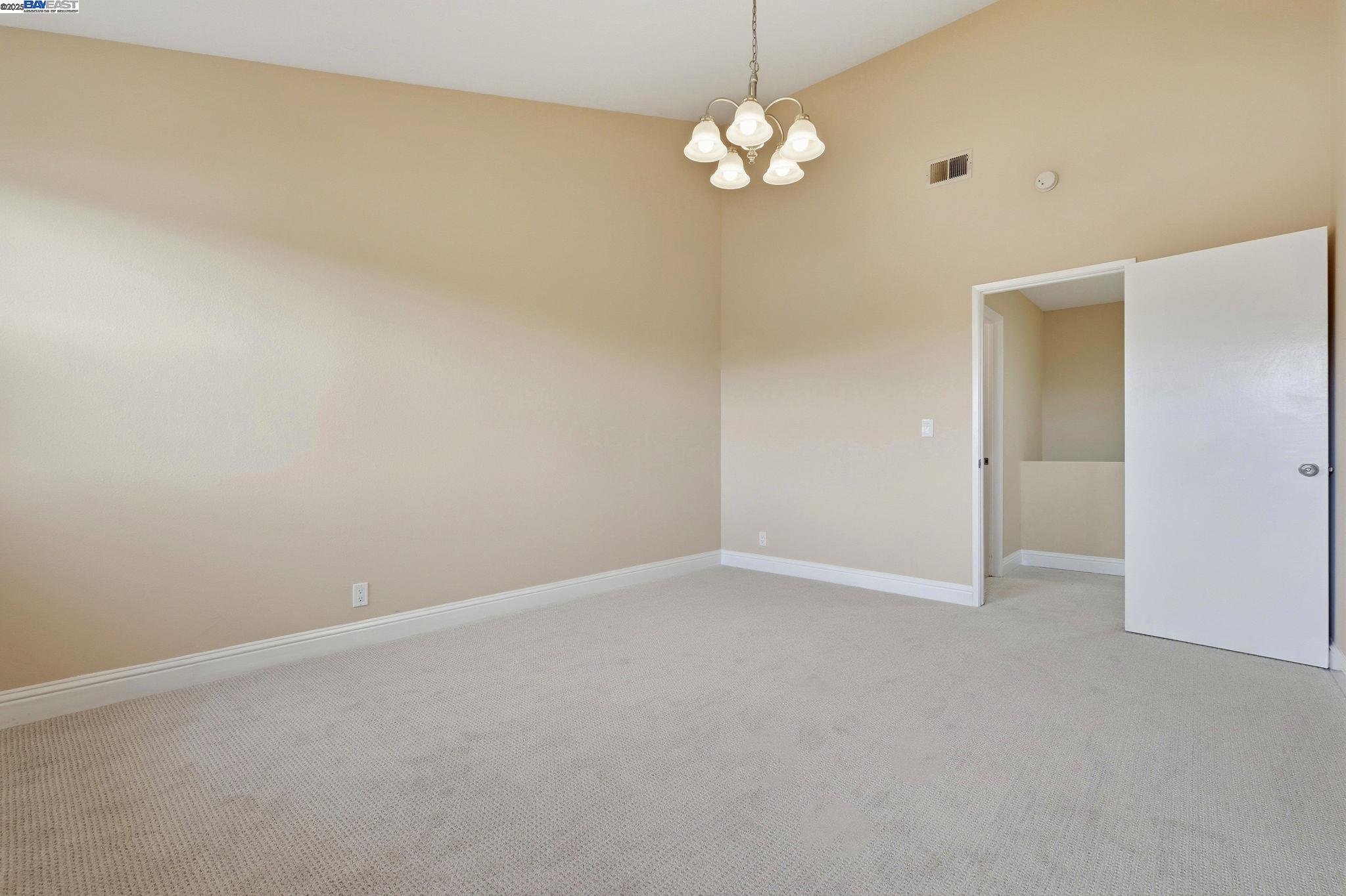 2907 Wilson Cmn