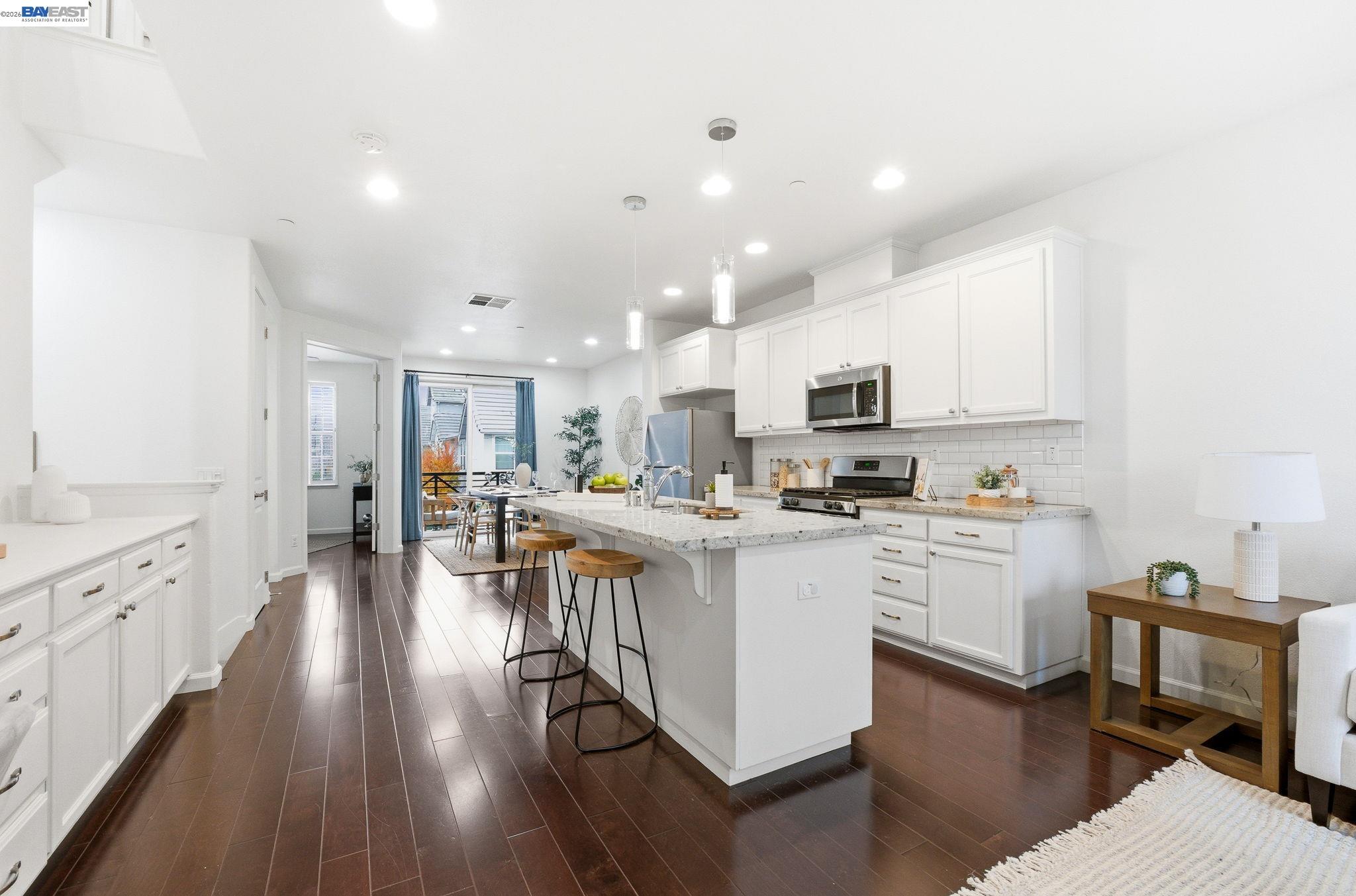 4118 Panorama Dr