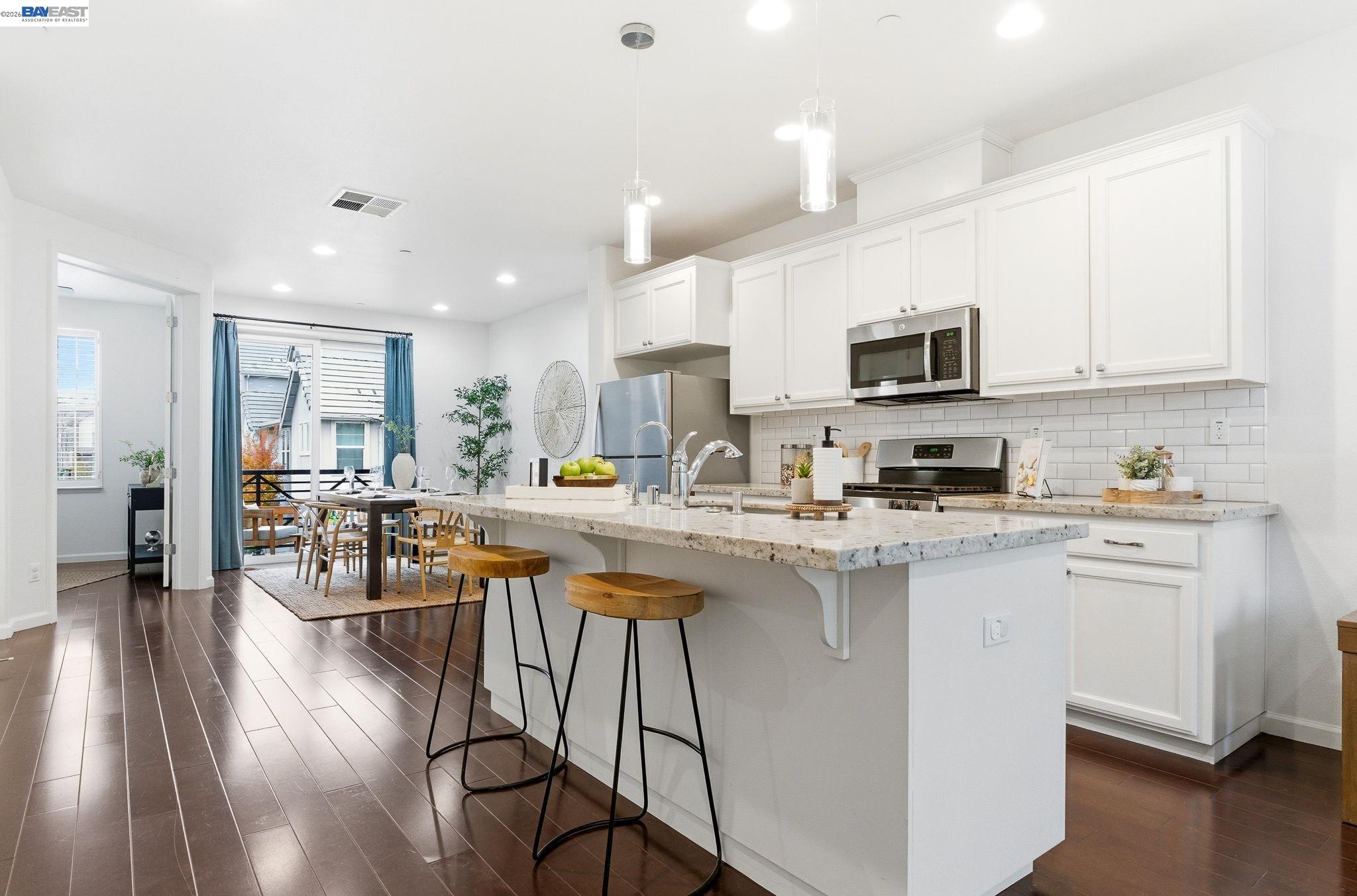 4118 Panorama Dr