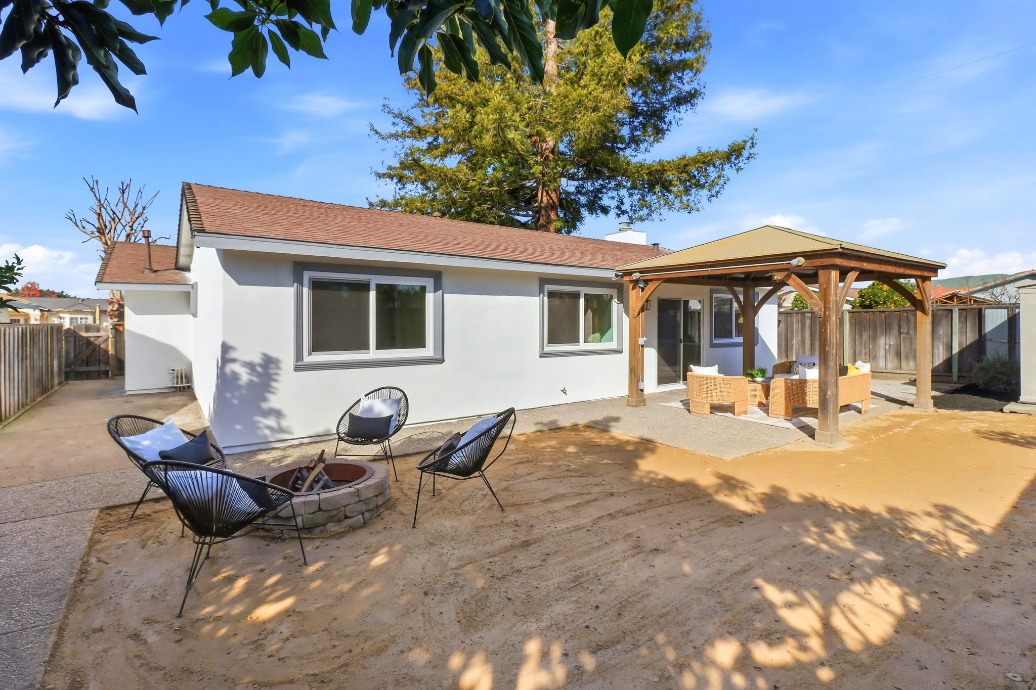 2272 Shadowtree