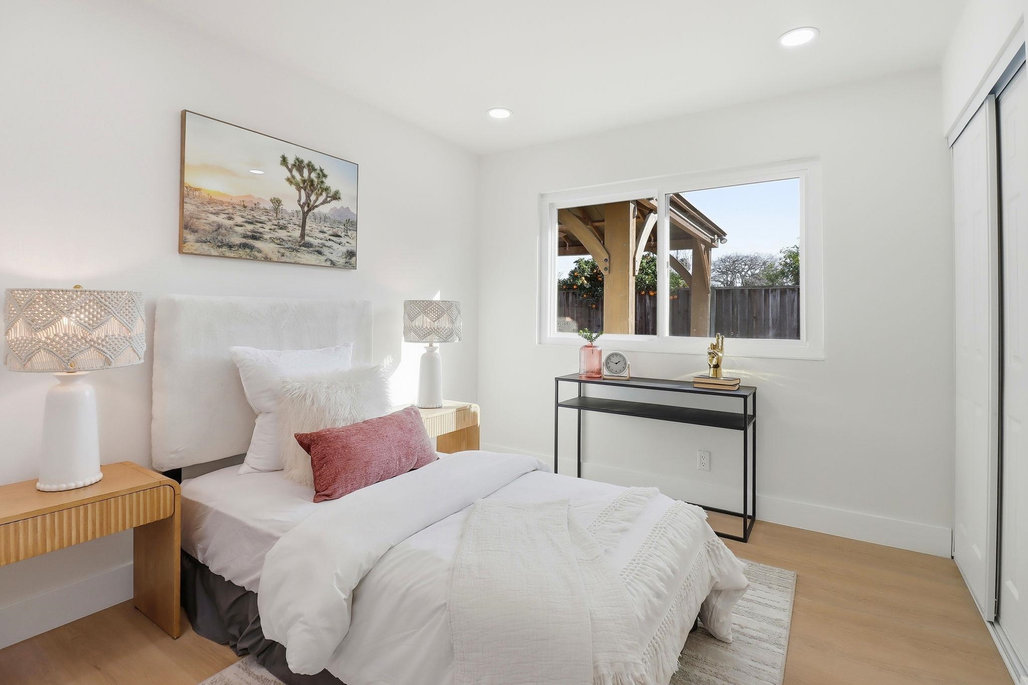 2272 Shadowtree