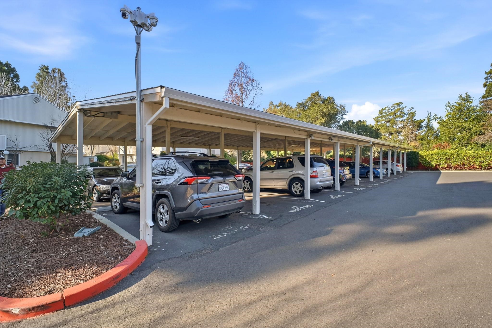 22555 Center St Unit: 211