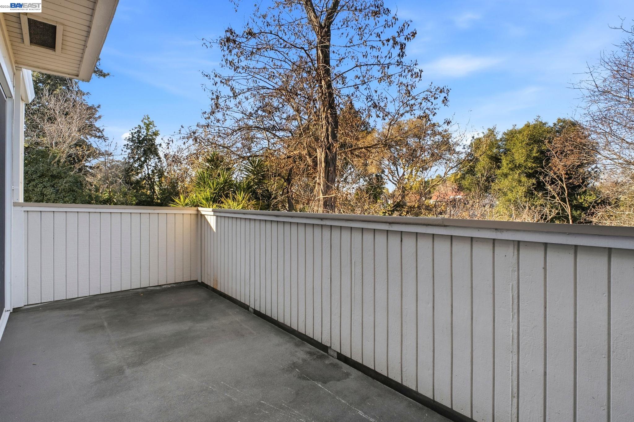 22555 Center St Unit: 211