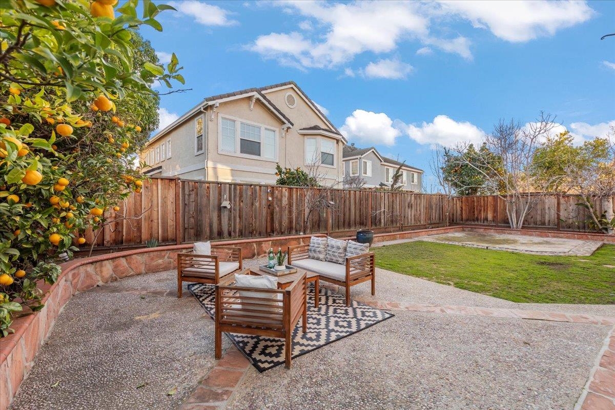 36063 Crystal Springs Dr