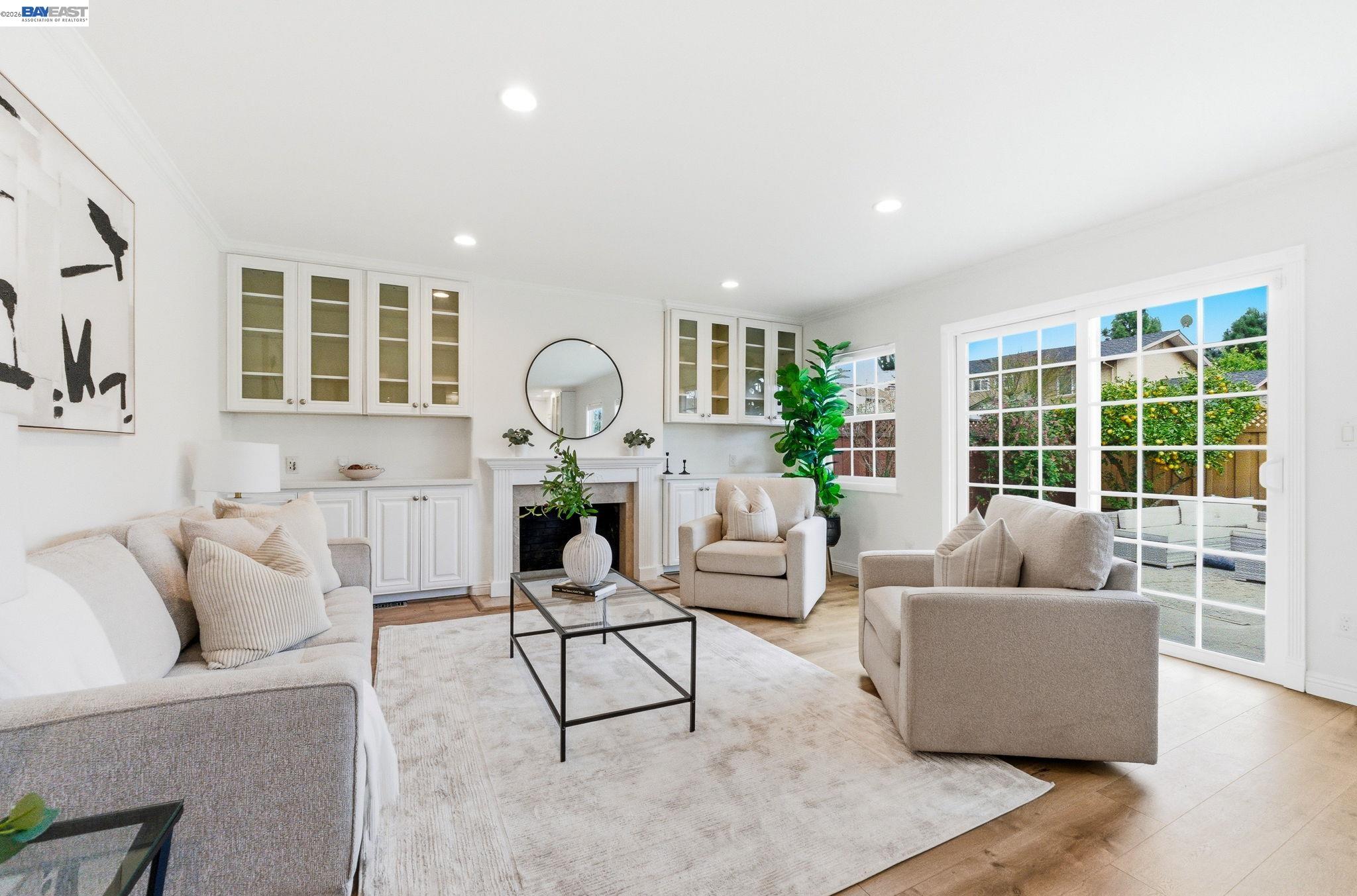 5228 Falmouth Pl