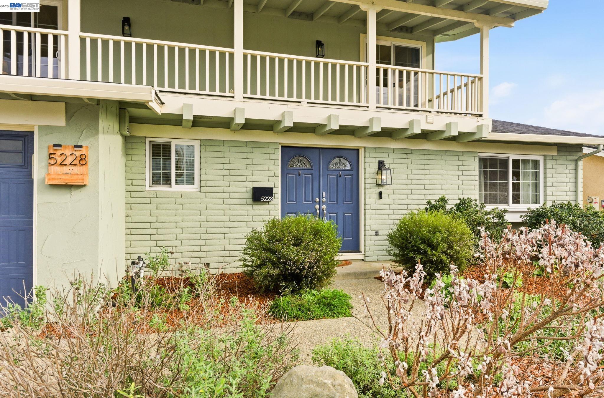 5228 Falmouth Pl