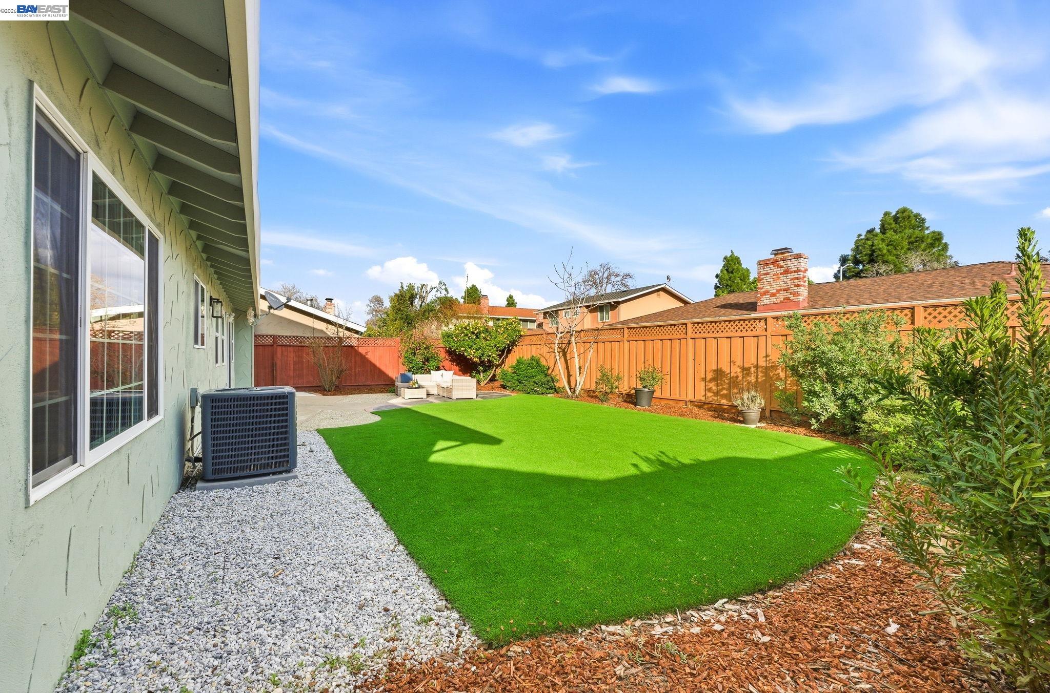 5228 Falmouth Pl