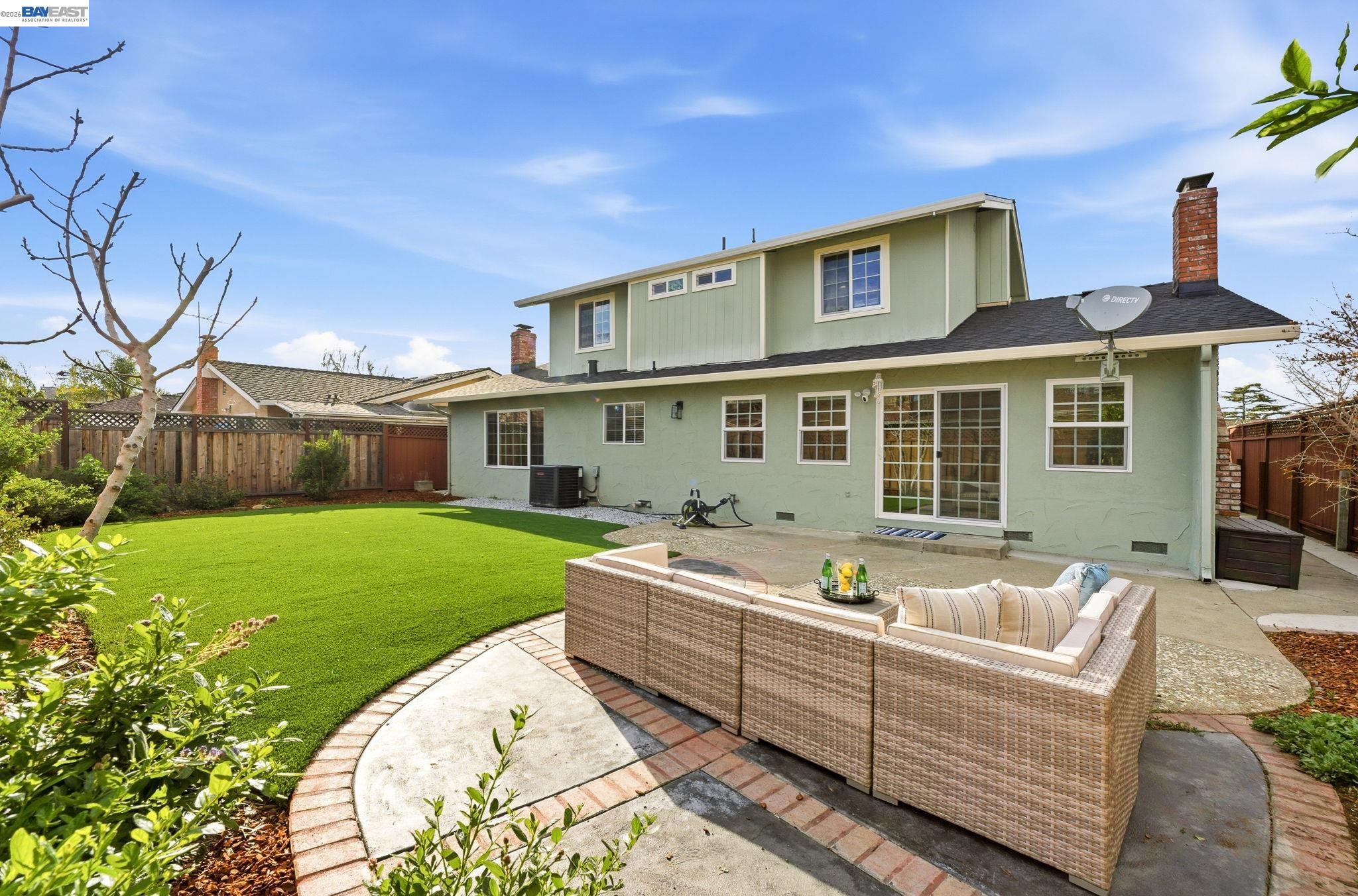 5228 Falmouth Pl