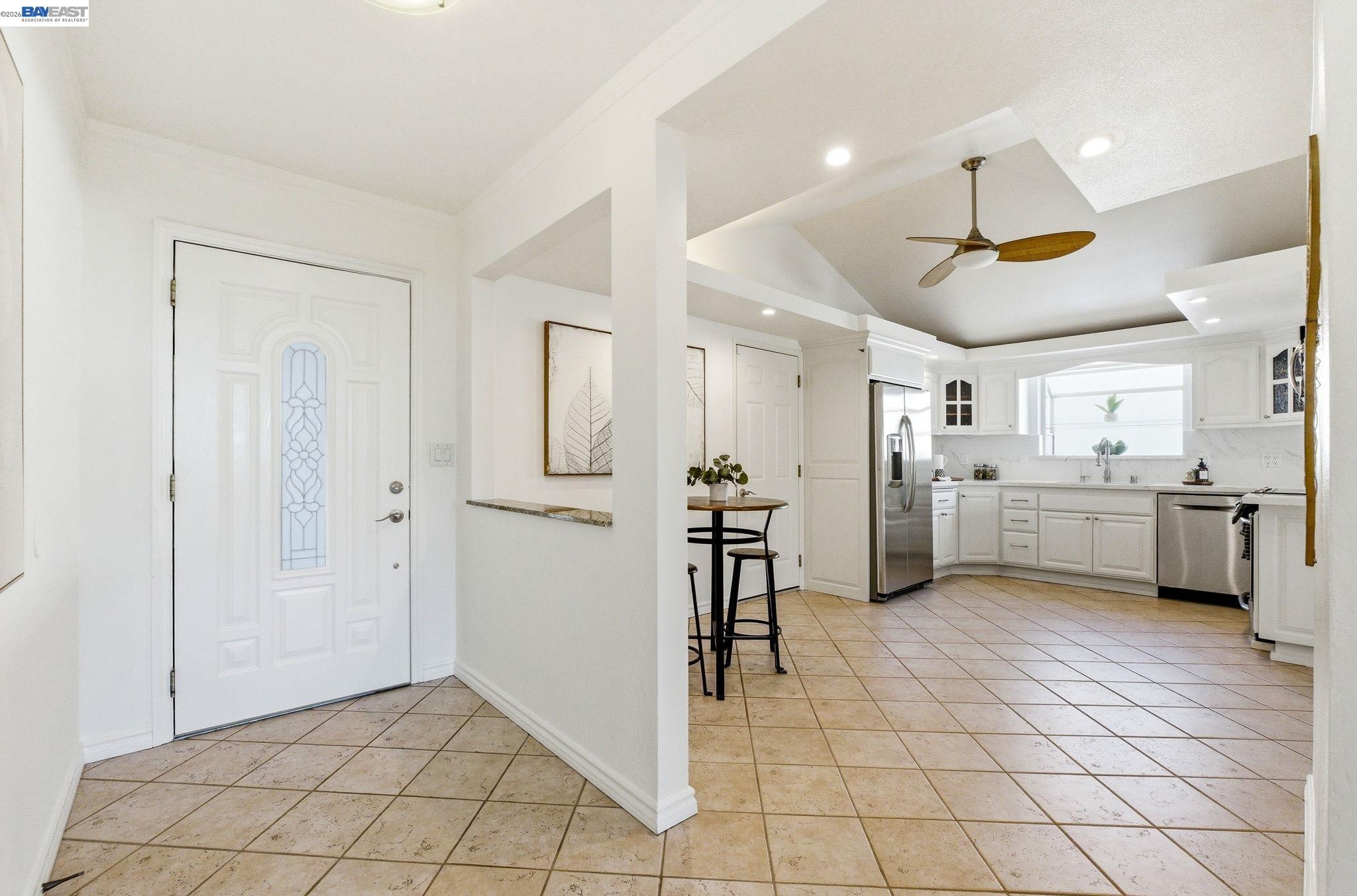 2446 Bing Pl