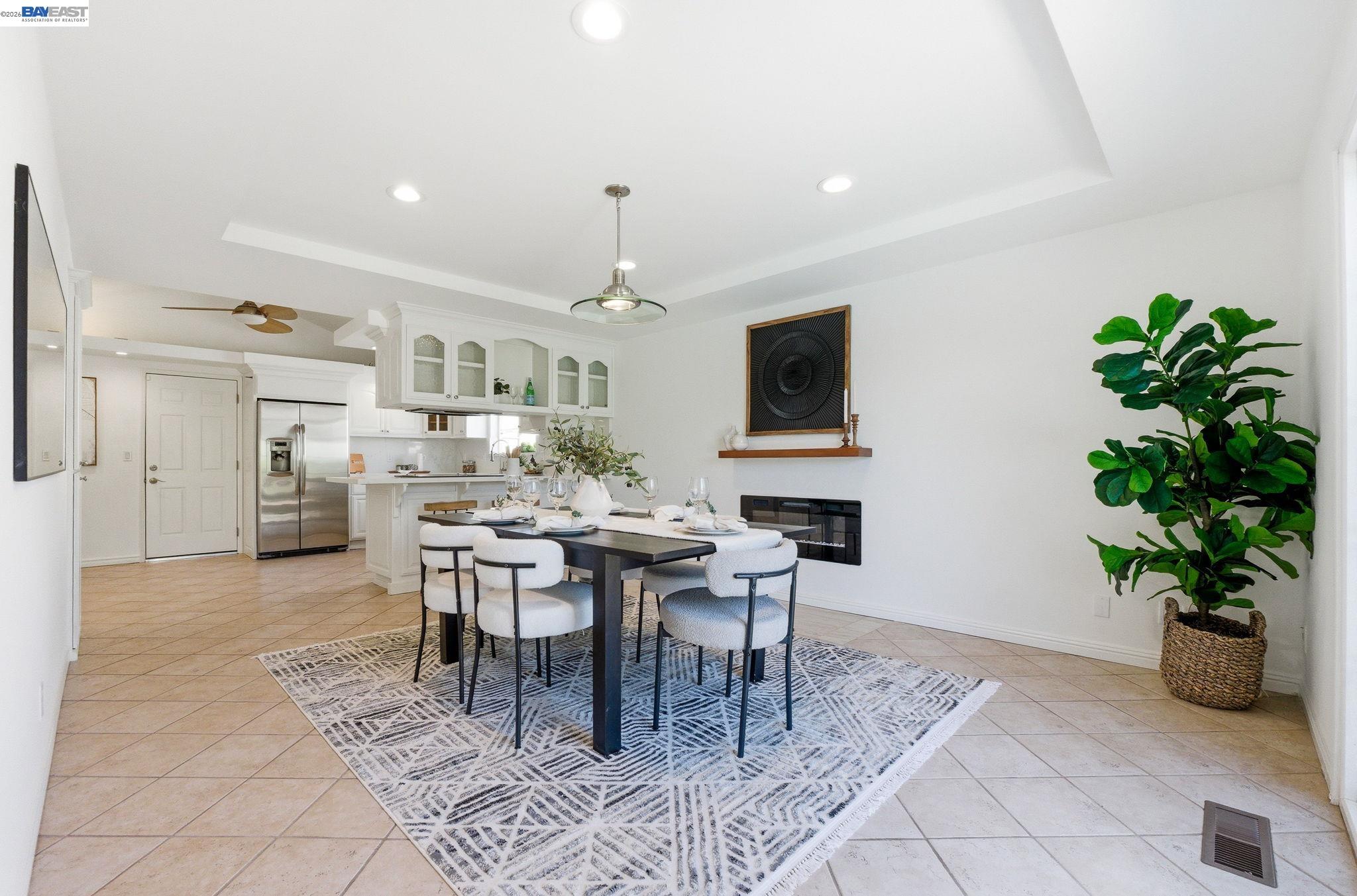 2446 Bing Pl