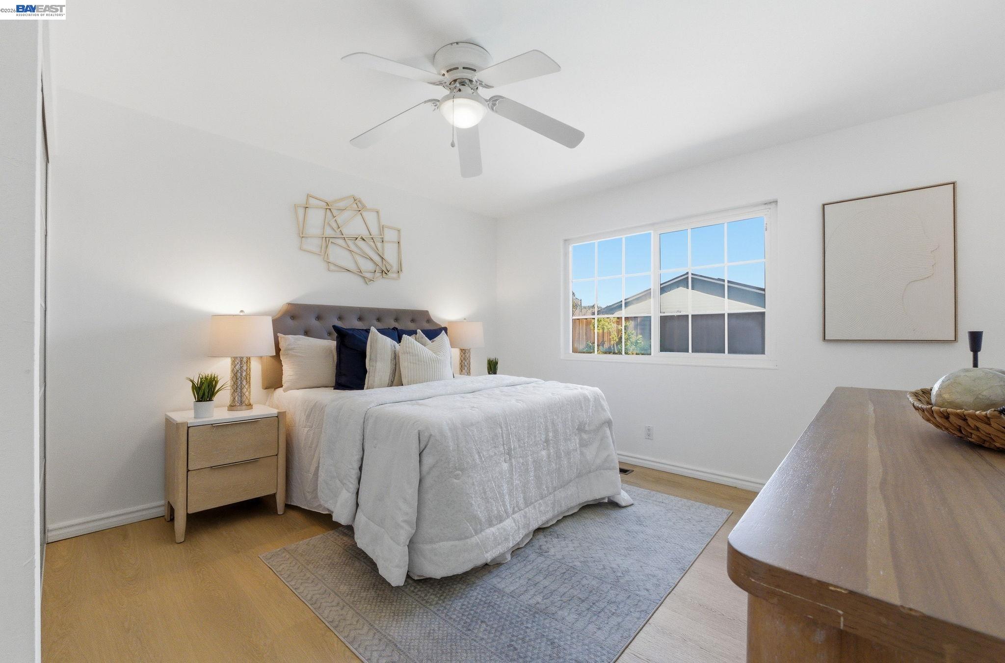 2446 Bing Pl