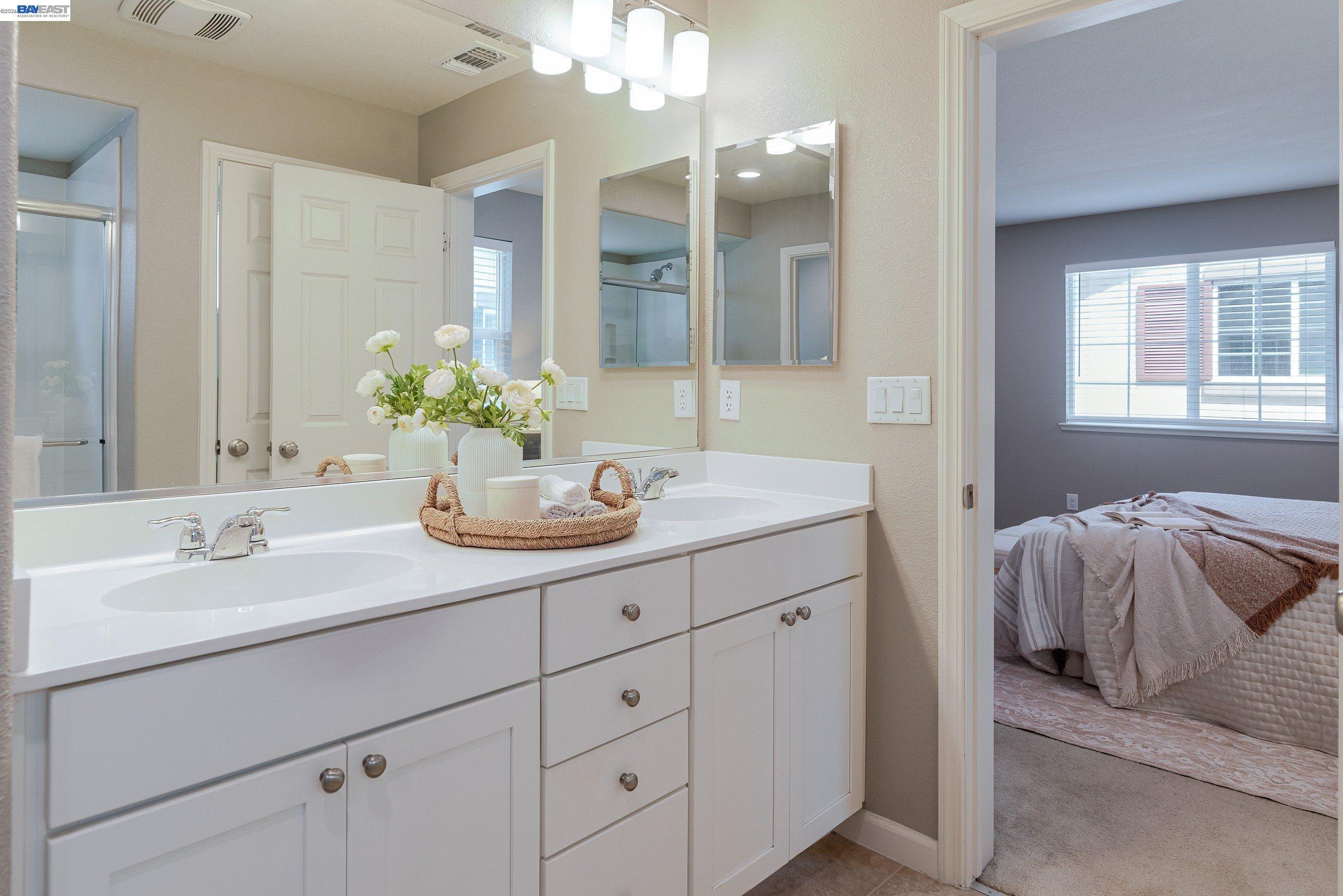 1114 Speros Ct