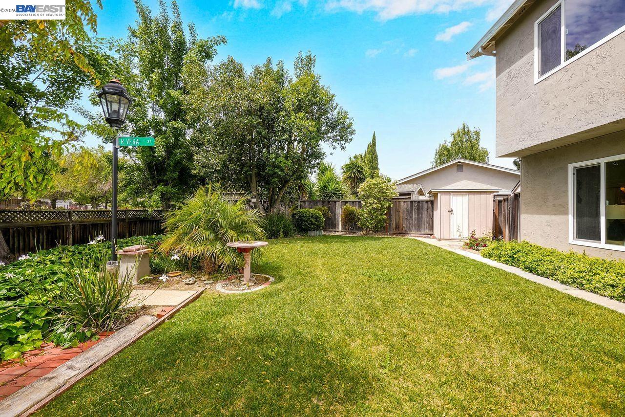 8135 Merion Dr