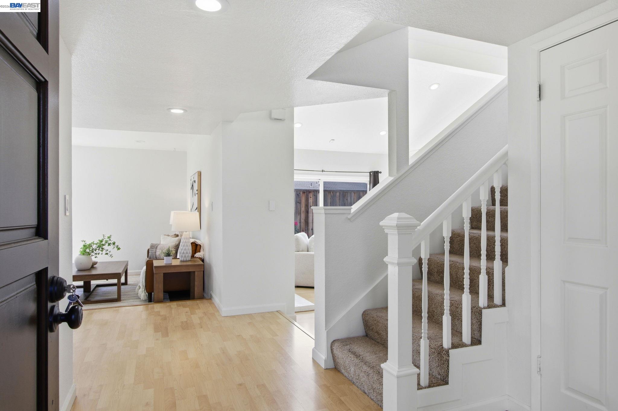 6010 Peppertree Ct