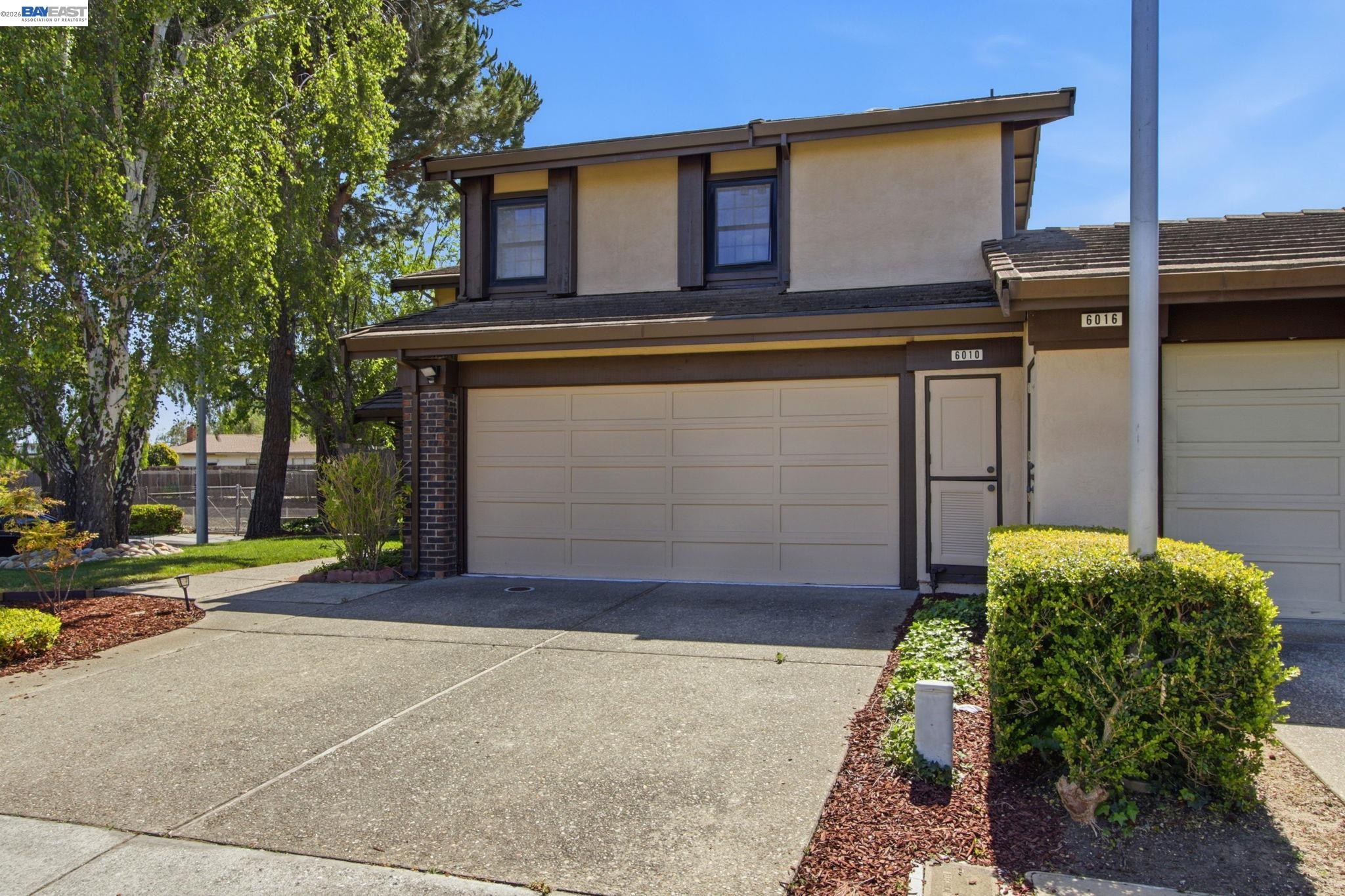 6010 Peppertree Ct