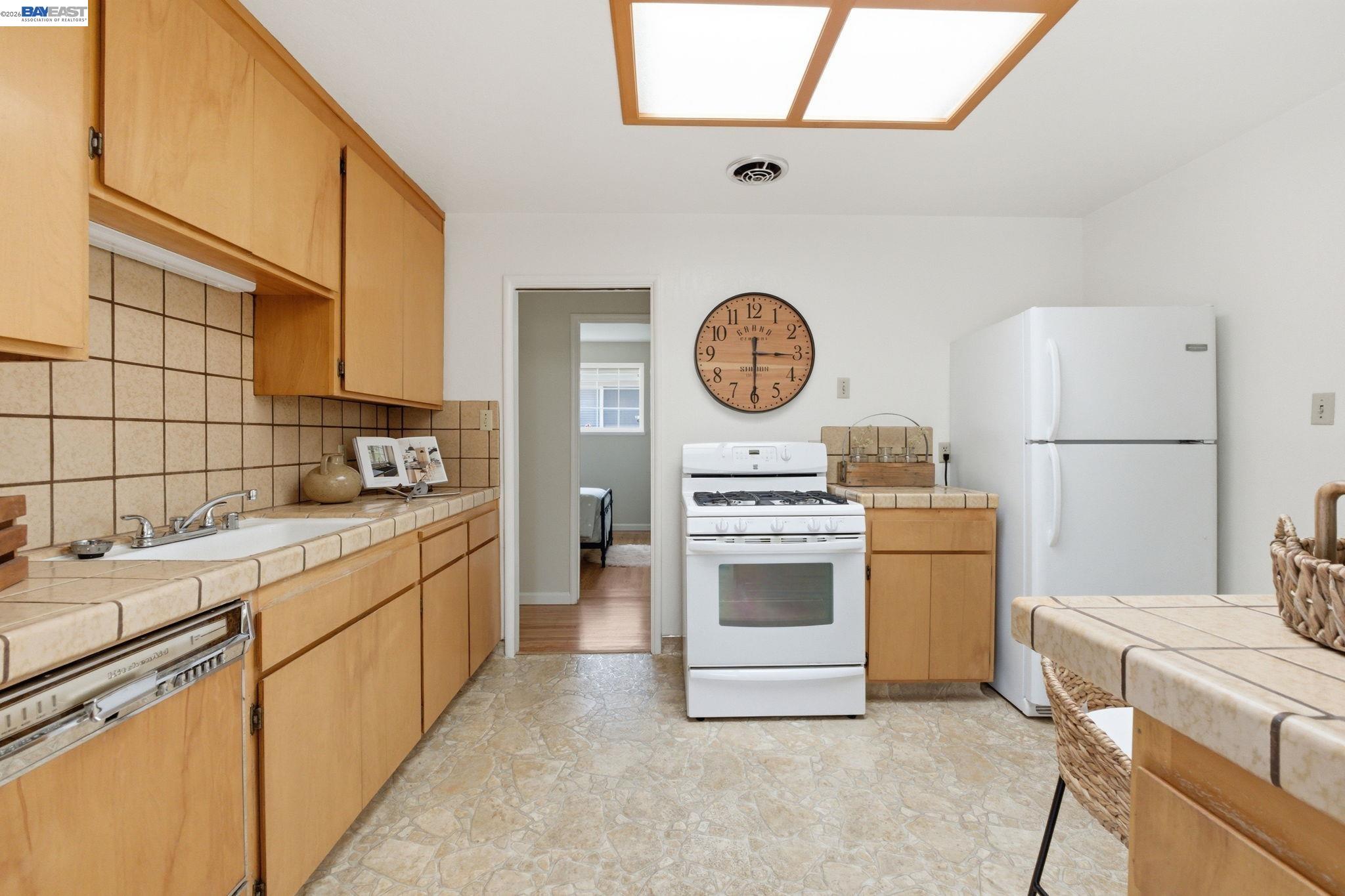 1762 Via Redondo