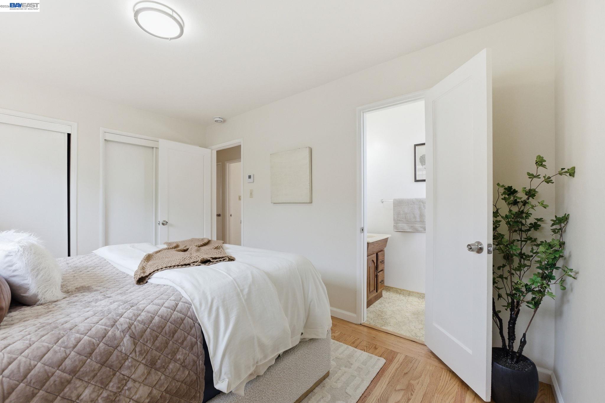 1762 Via Redondo