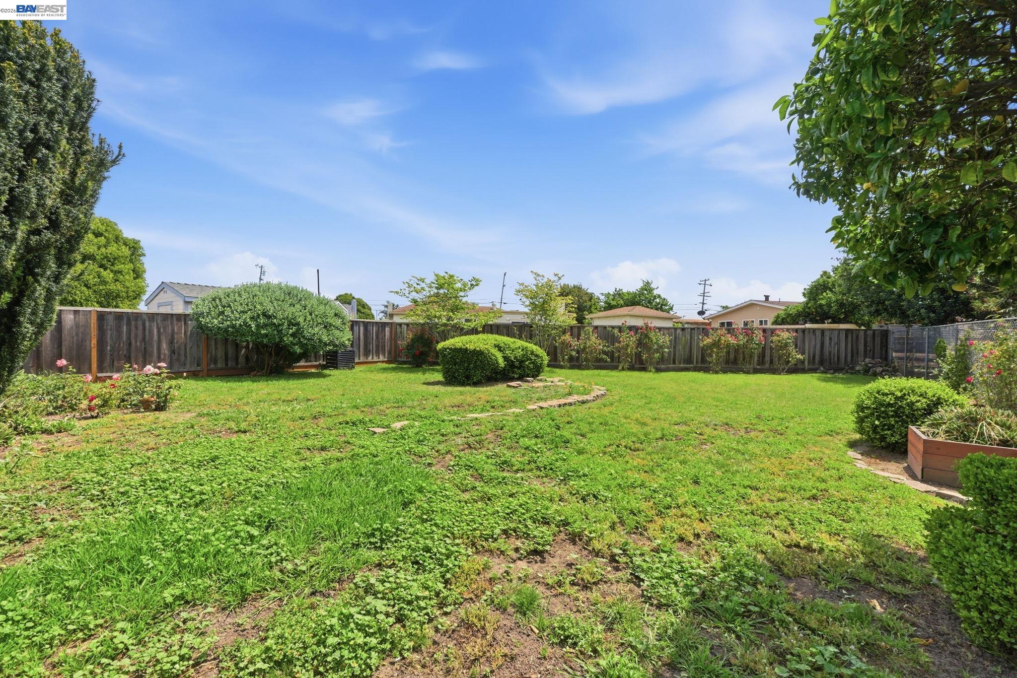 1762 Via Redondo