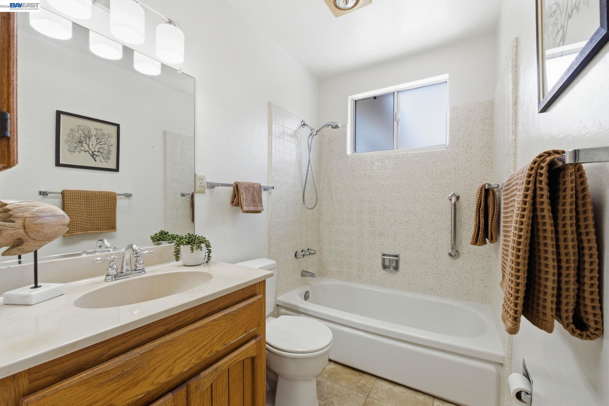 1762 Via Redondo