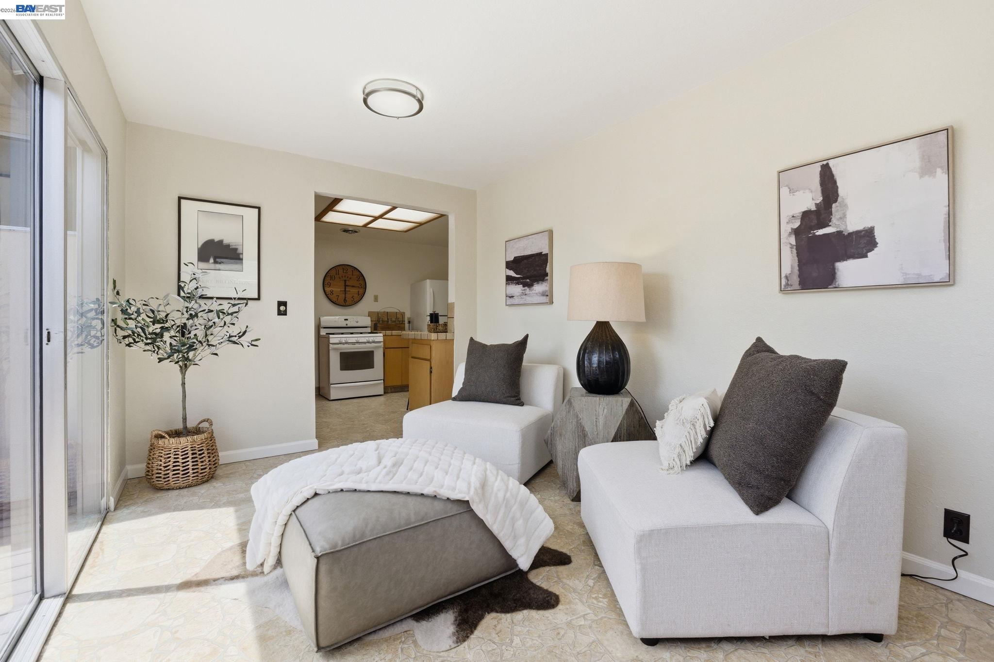 1762 Via Redondo