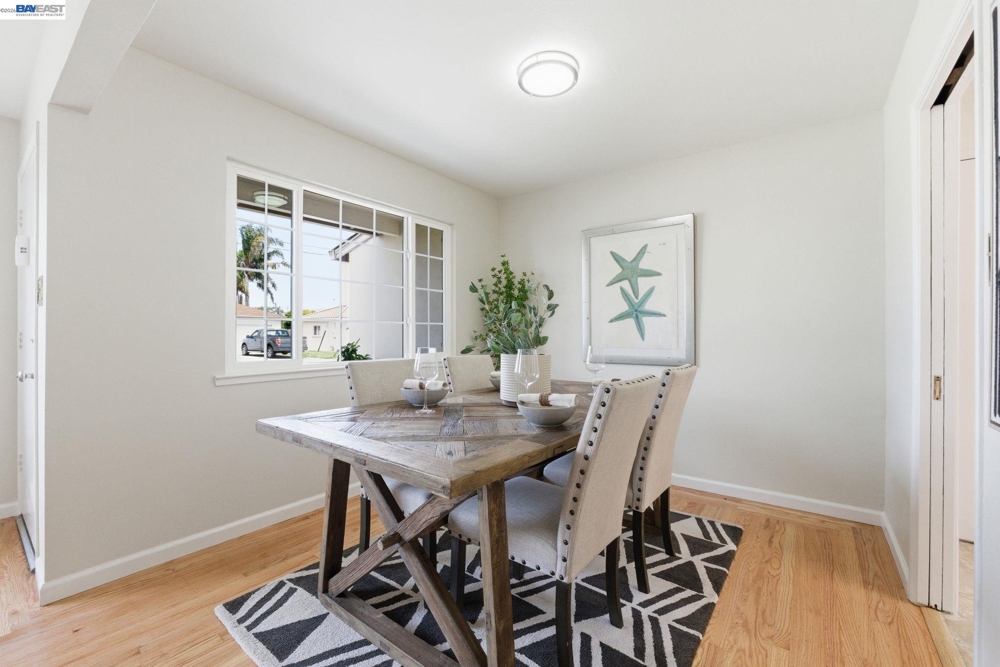 1762 Via Redondo