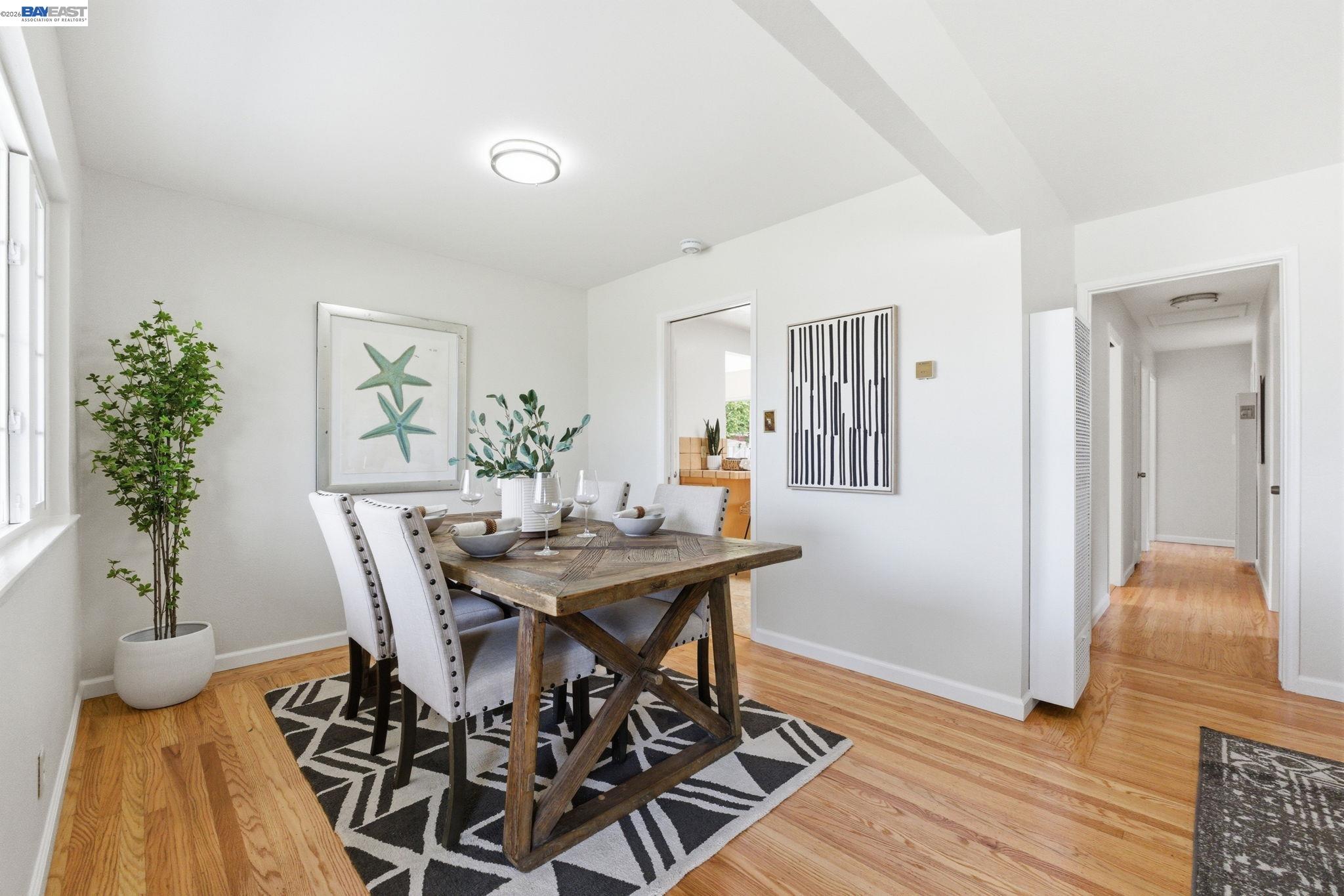 1762 Via Redondo
