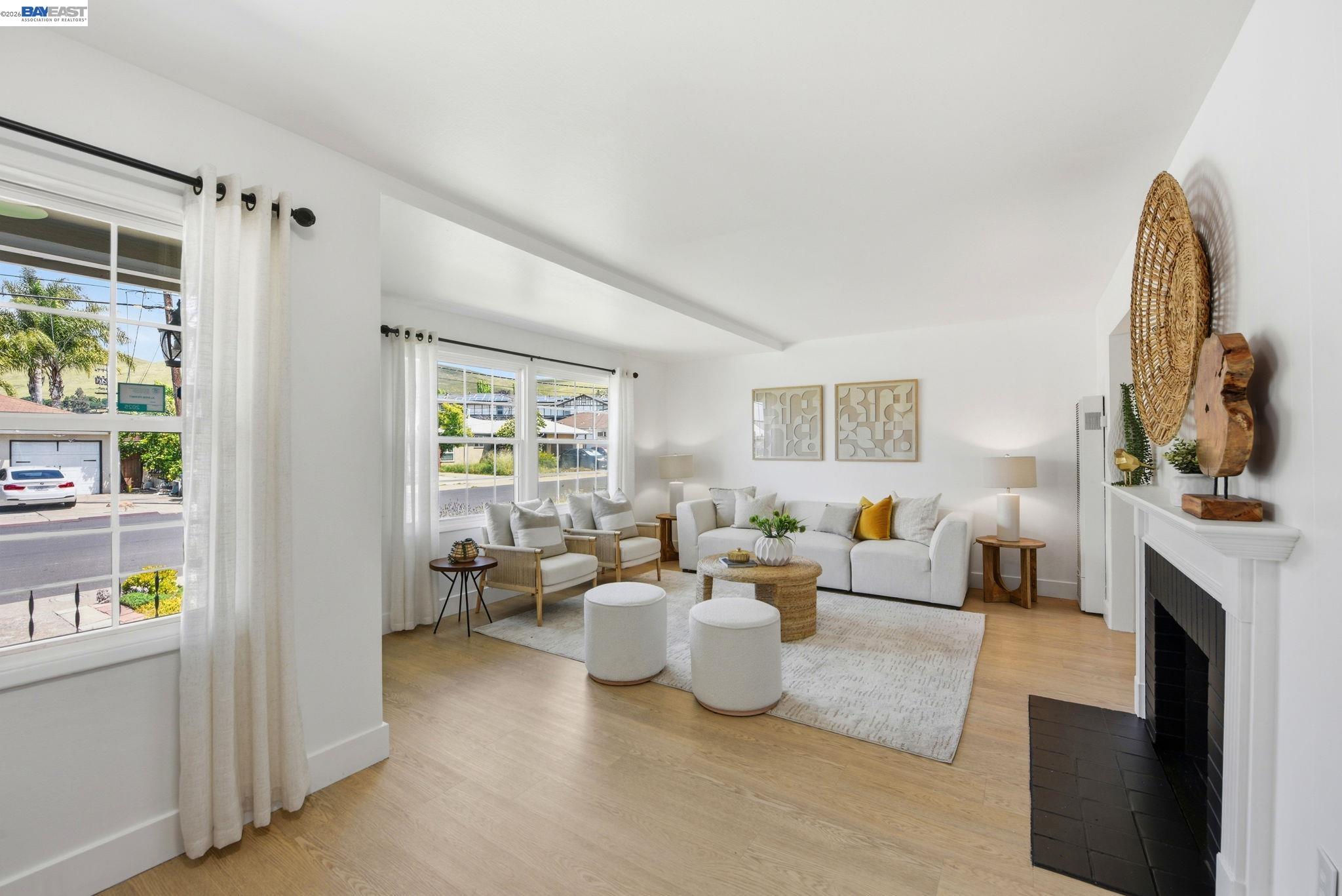 363 Lafayette Ave