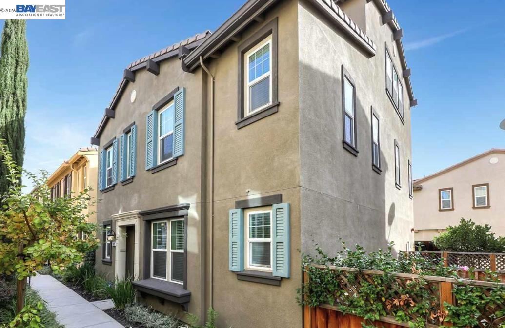3025 Vittoria Loop