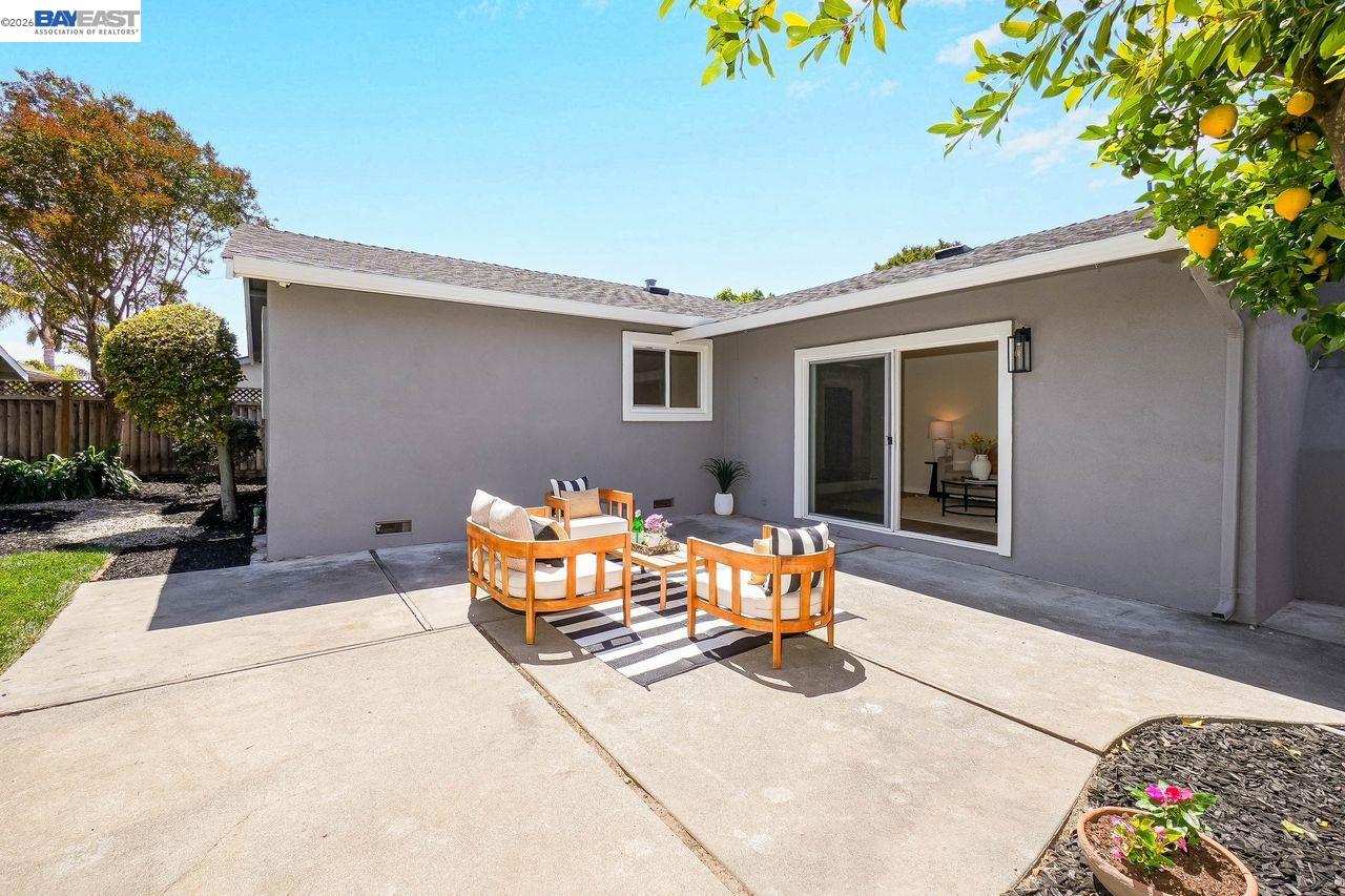 34352 Newton Ct
