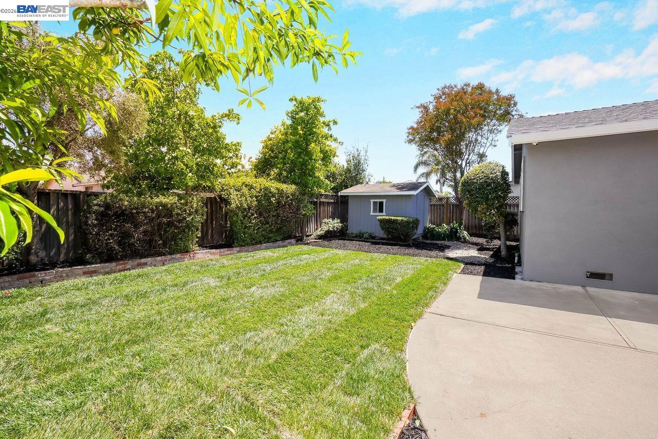 34352 Newton Ct