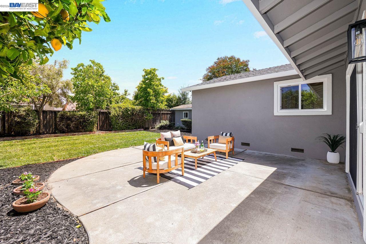 34352 Newton Ct