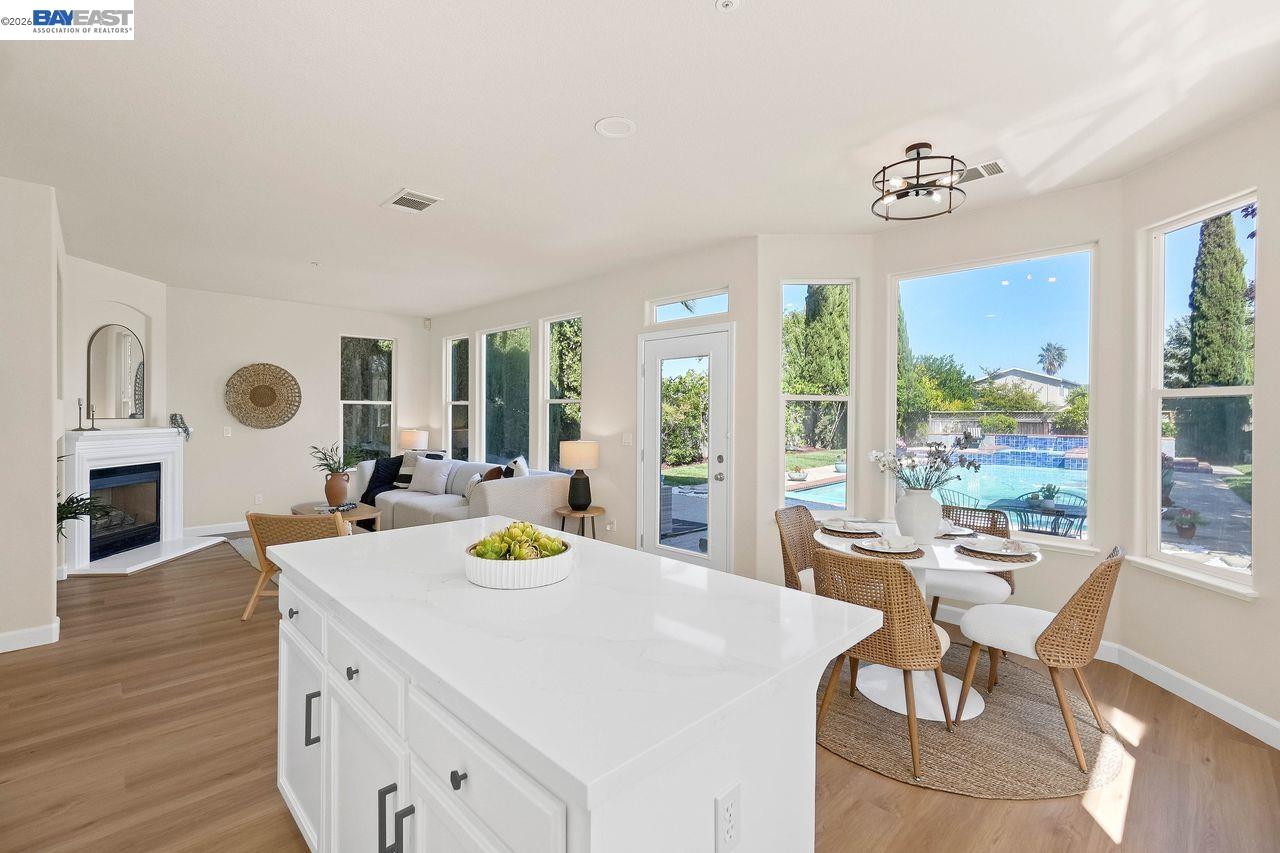 8232 Tanforan Ct