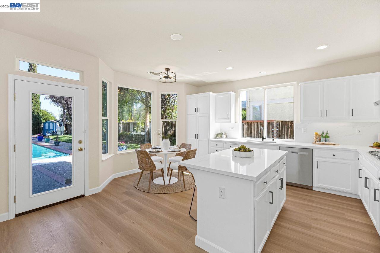 8232 Tanforan Ct