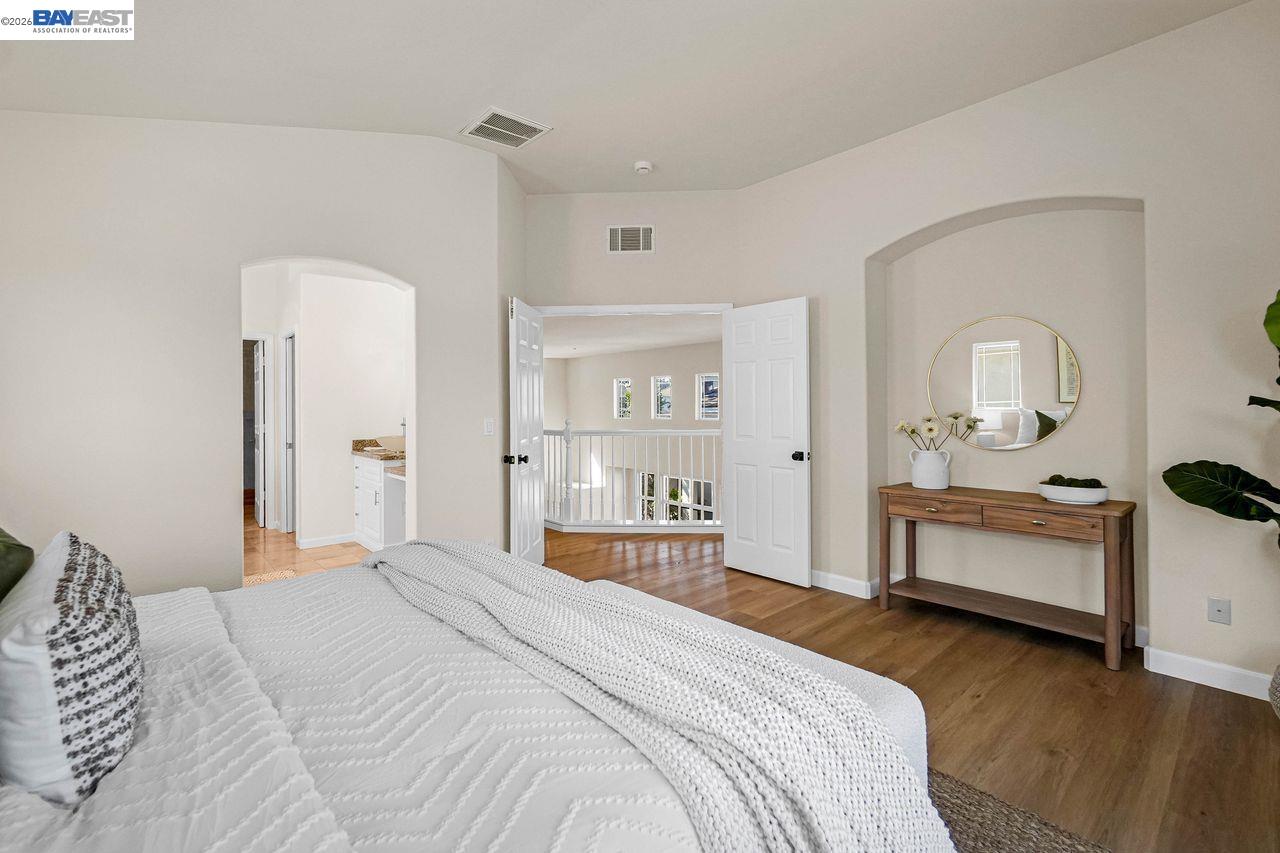 8232 Tanforan Ct