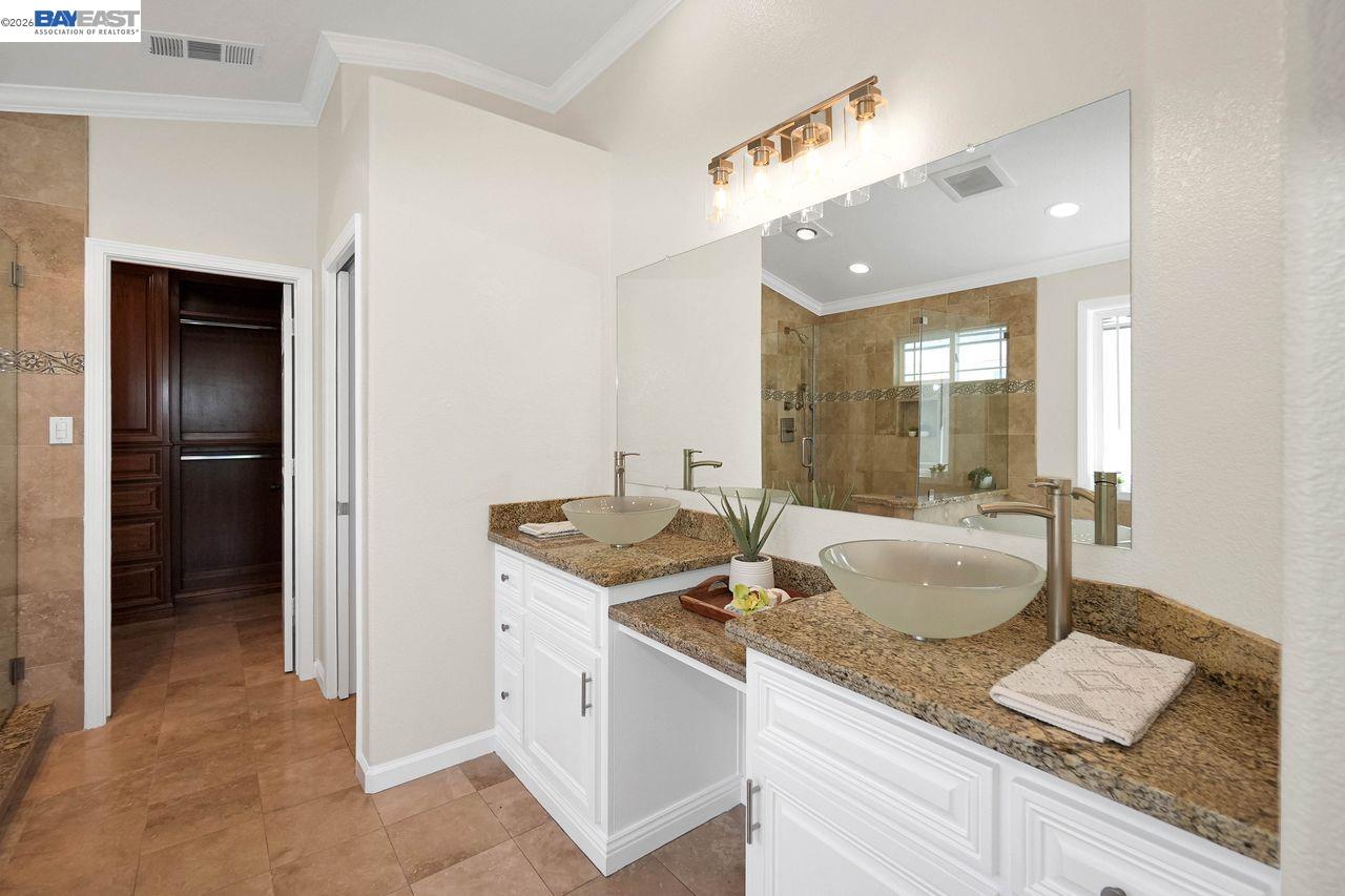 8232 Tanforan Ct