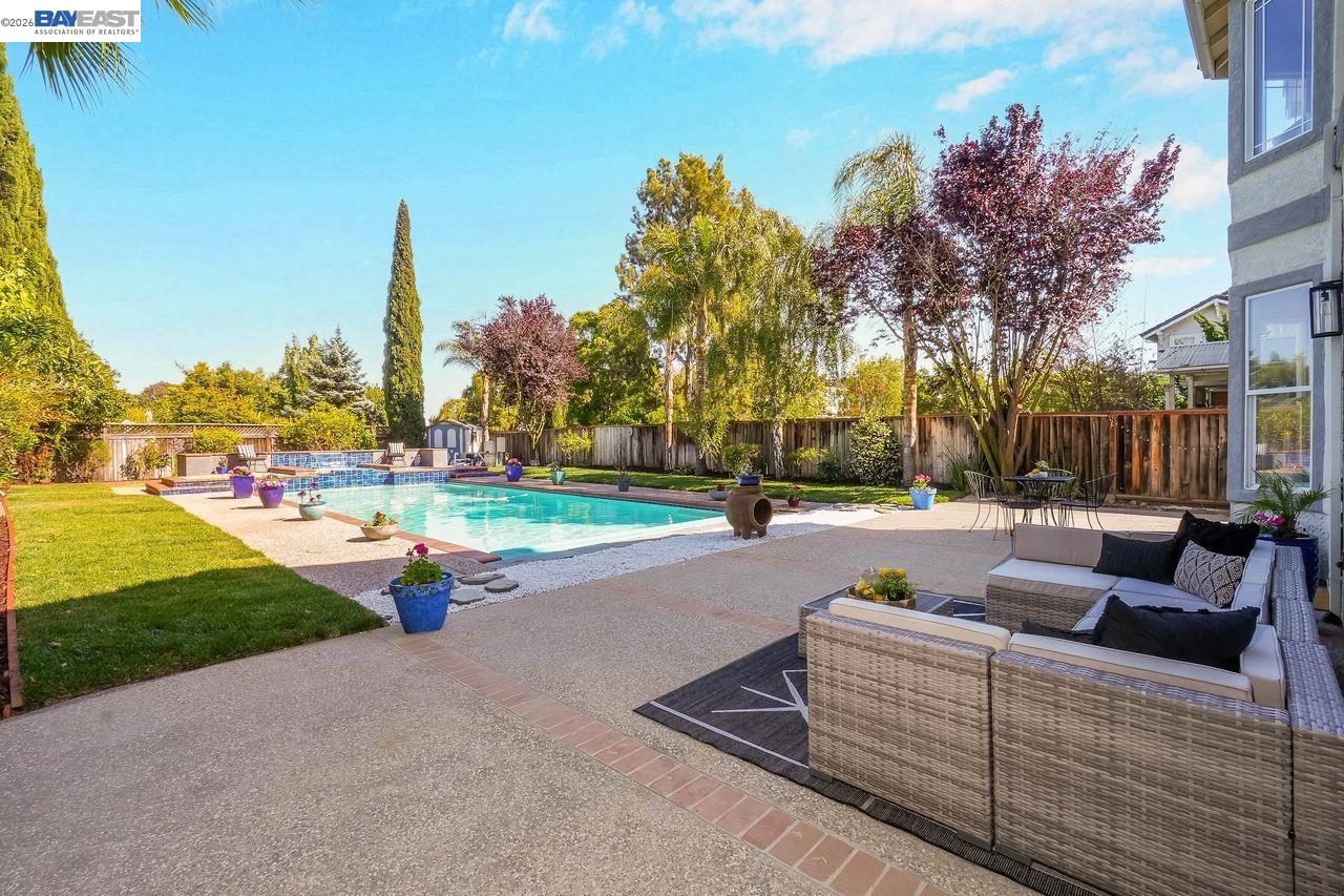 8232 Tanforan Ct