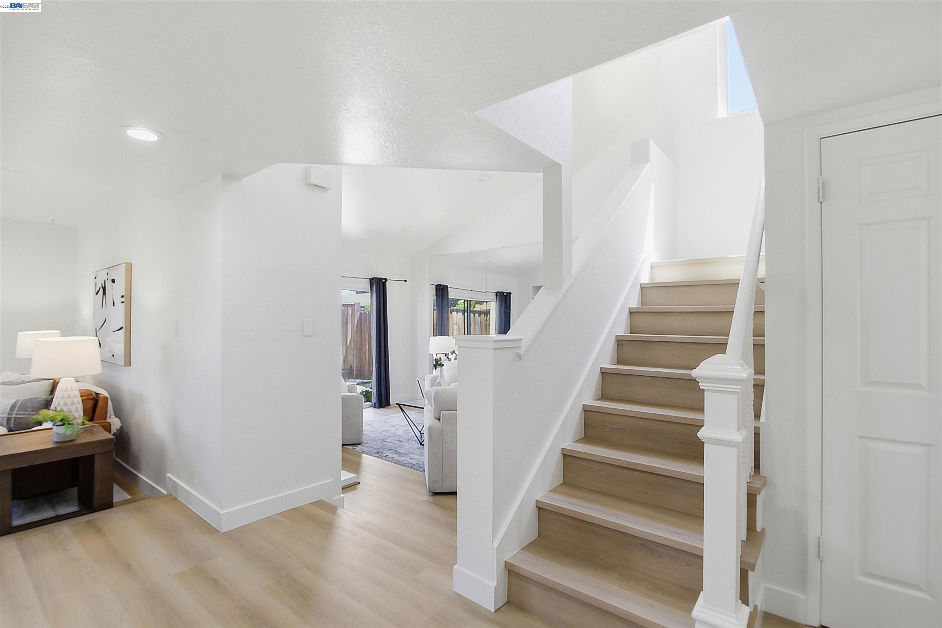 6010 Peppertree Ct