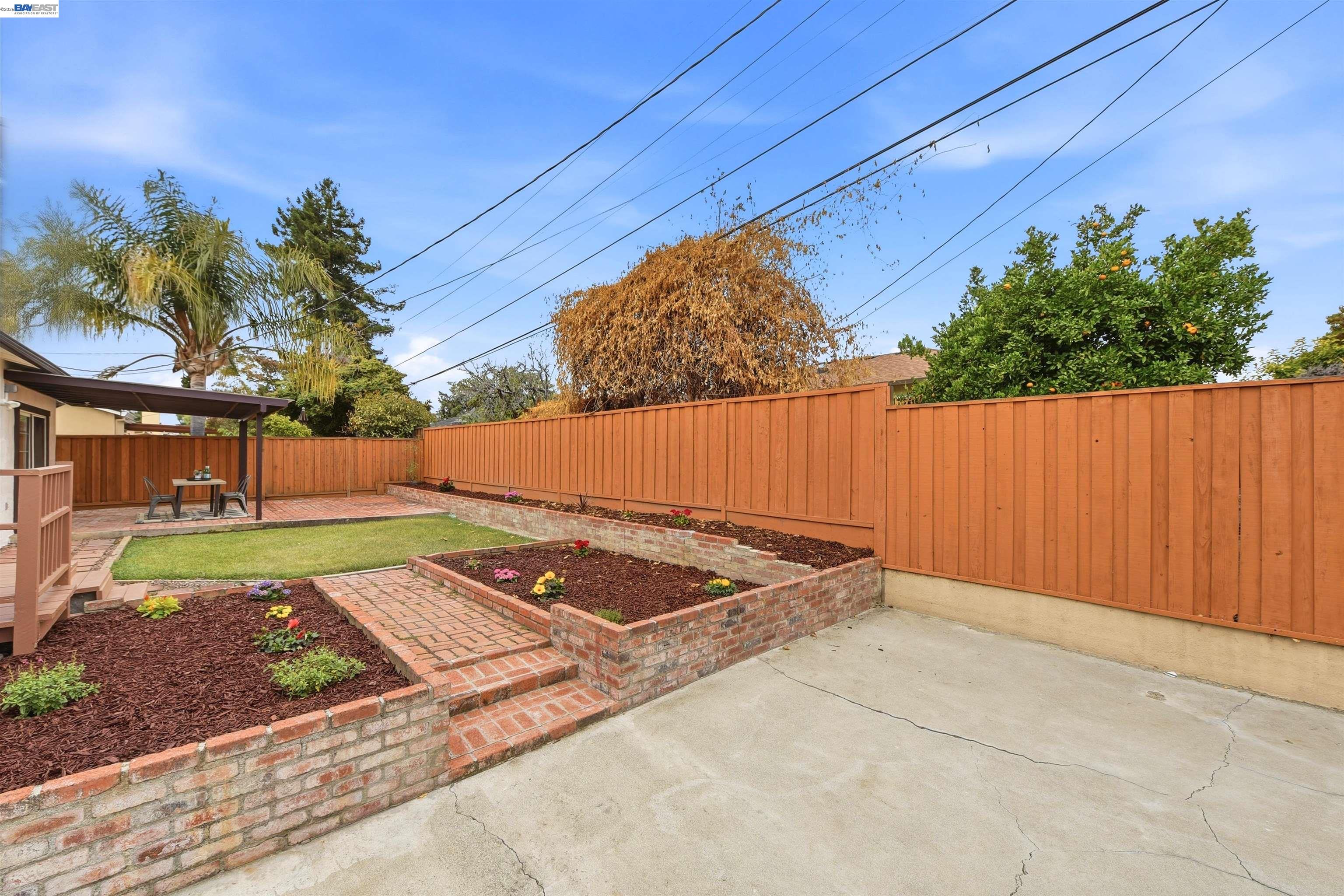 4201 Torres Ave