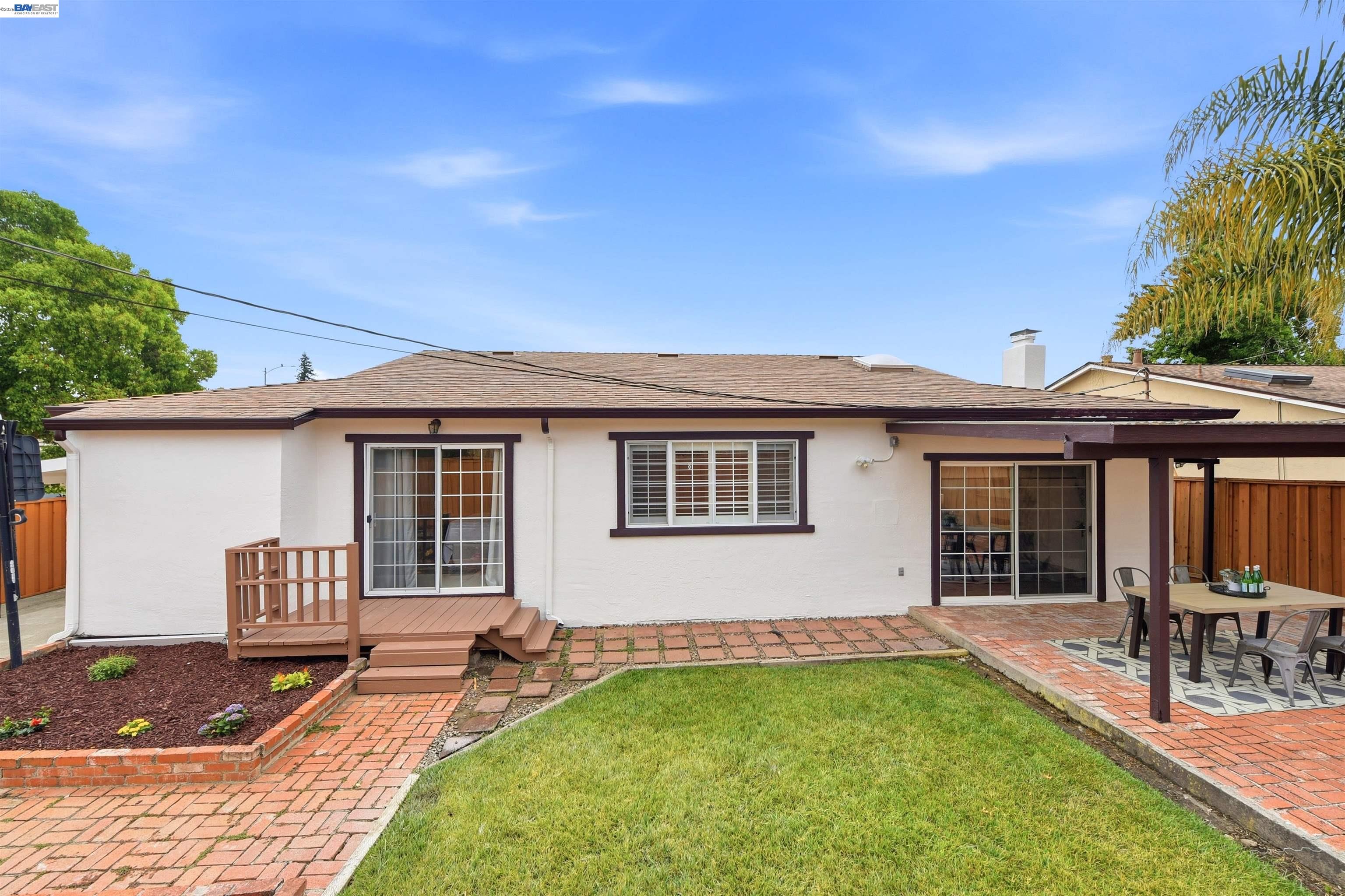 4201 Torres Ave