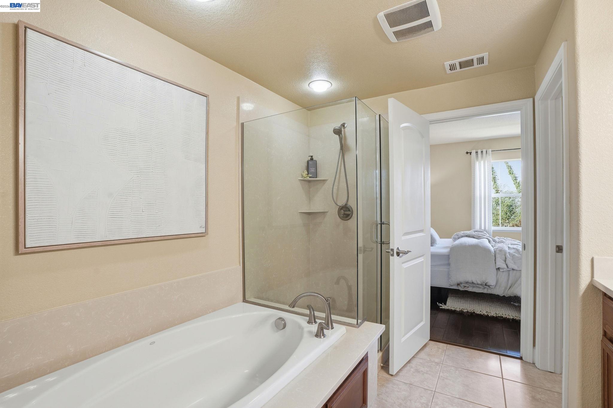 674 Selby Lane # 4