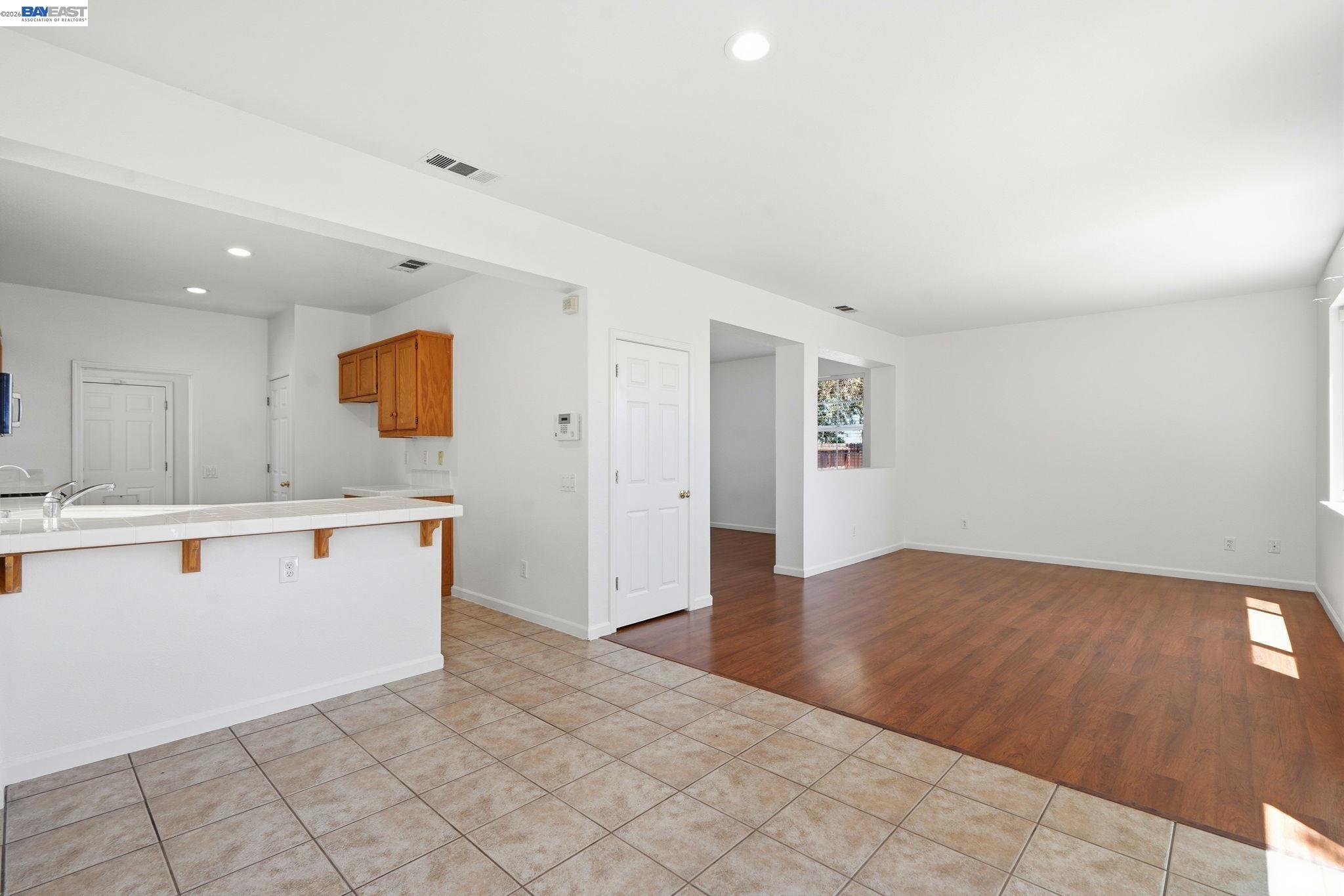 4108 Regatta Dr