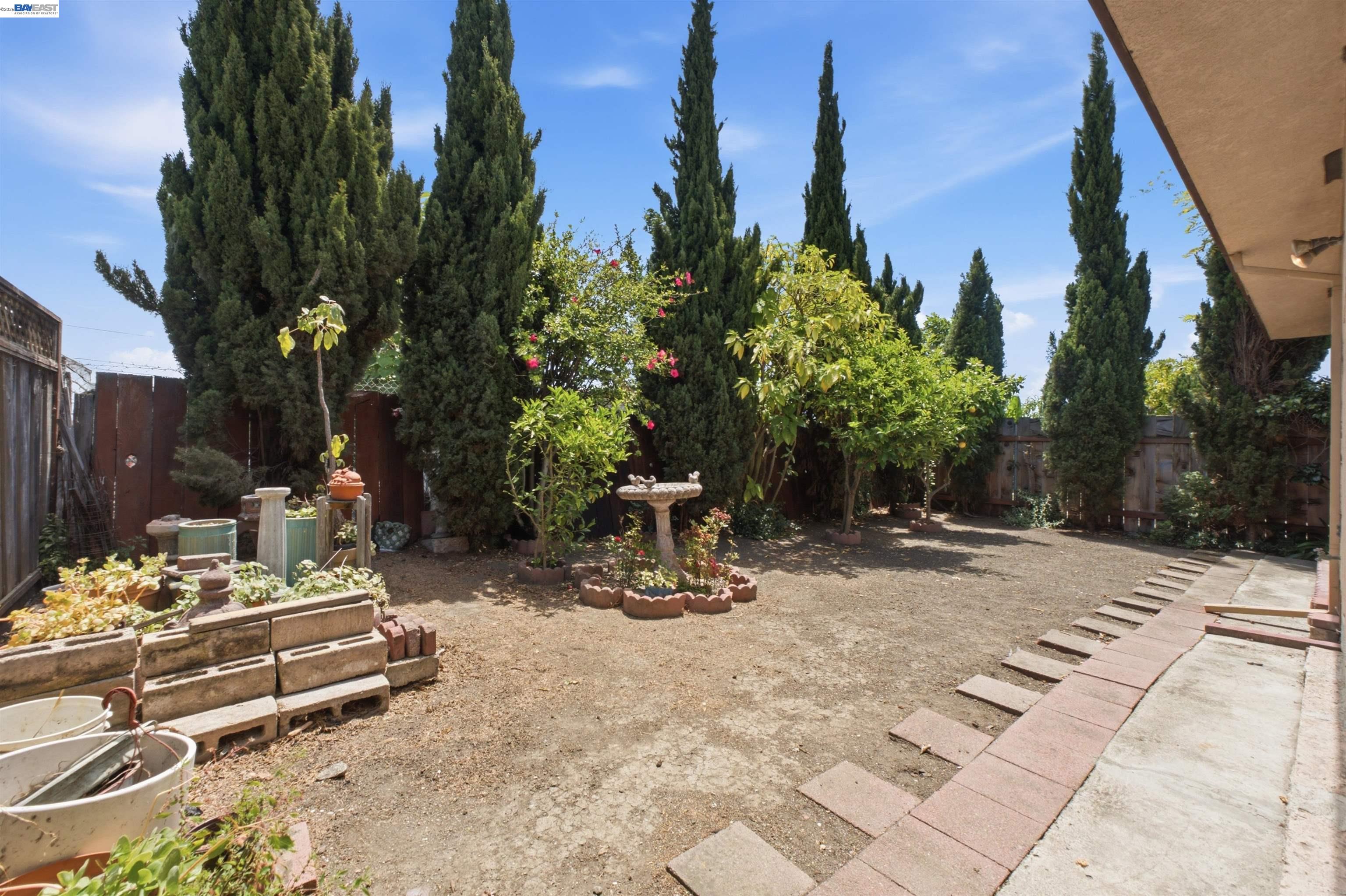 1478 Plaza Dr
