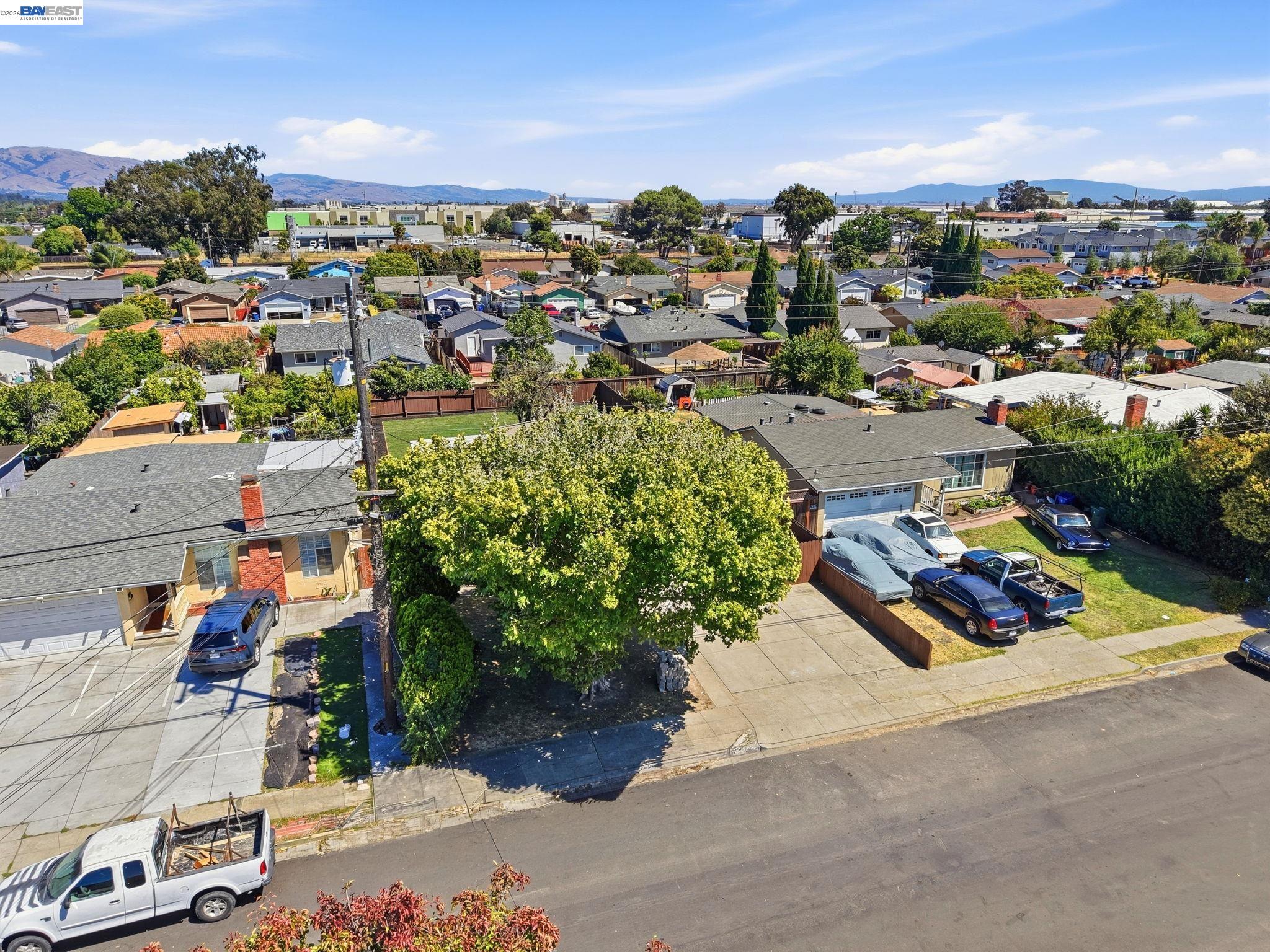 6684 Graham Ave